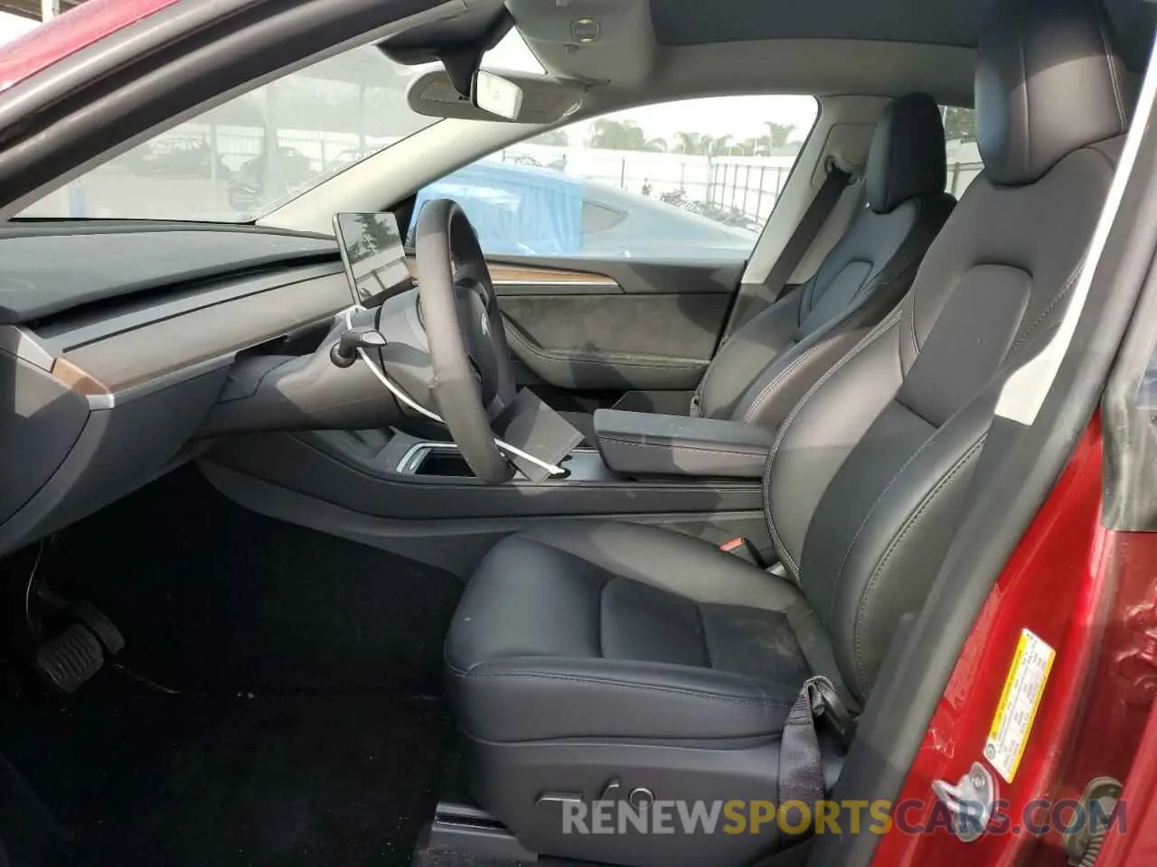 7 fotografías del automóvil dañado 7SAYGAEE8RF081789 TESLA MODEL Y 2024