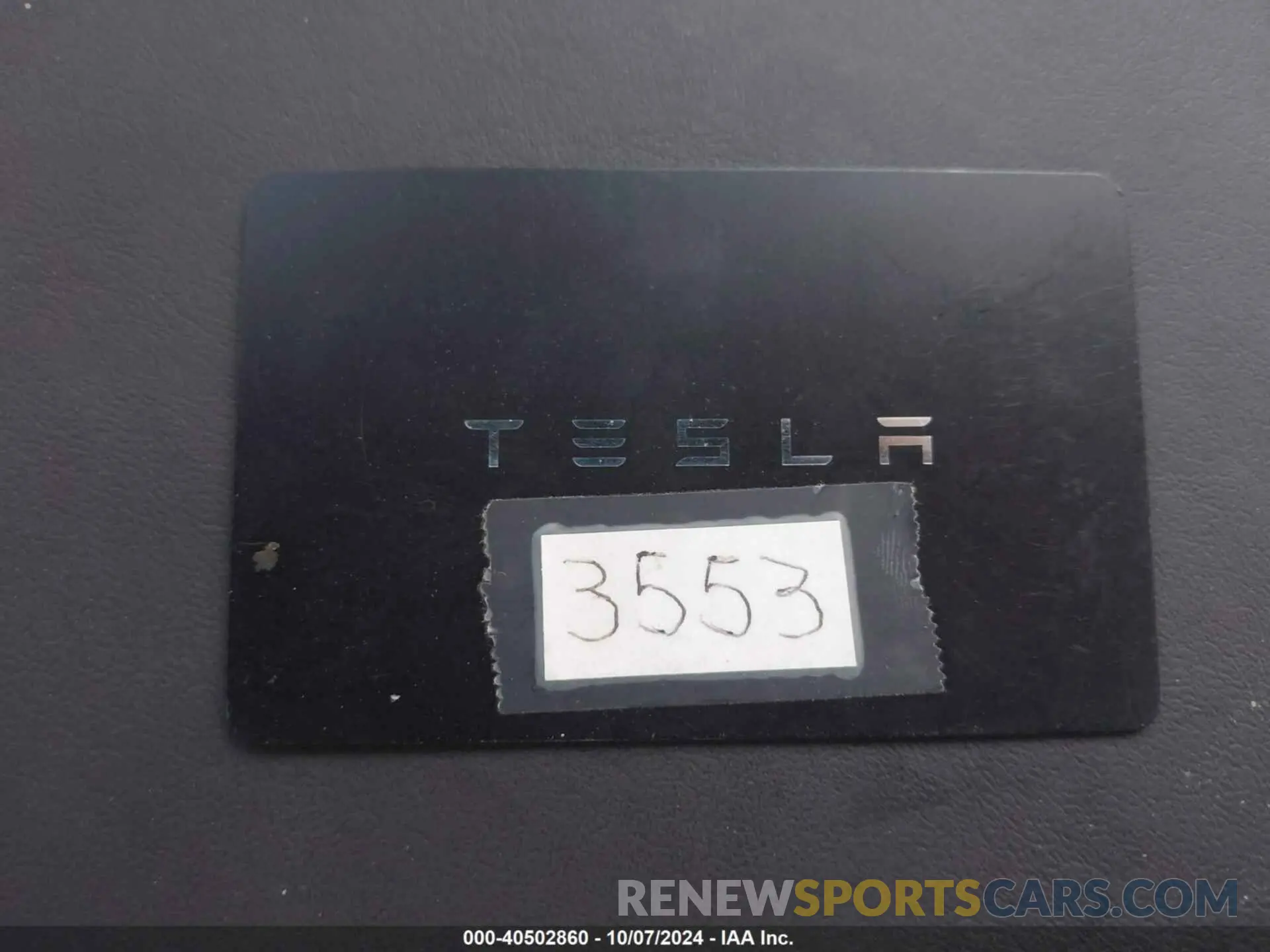 11 fotografías del automóvil dañado 7SAYGAEE8RF092274 TESLA MODEL Y 2024
