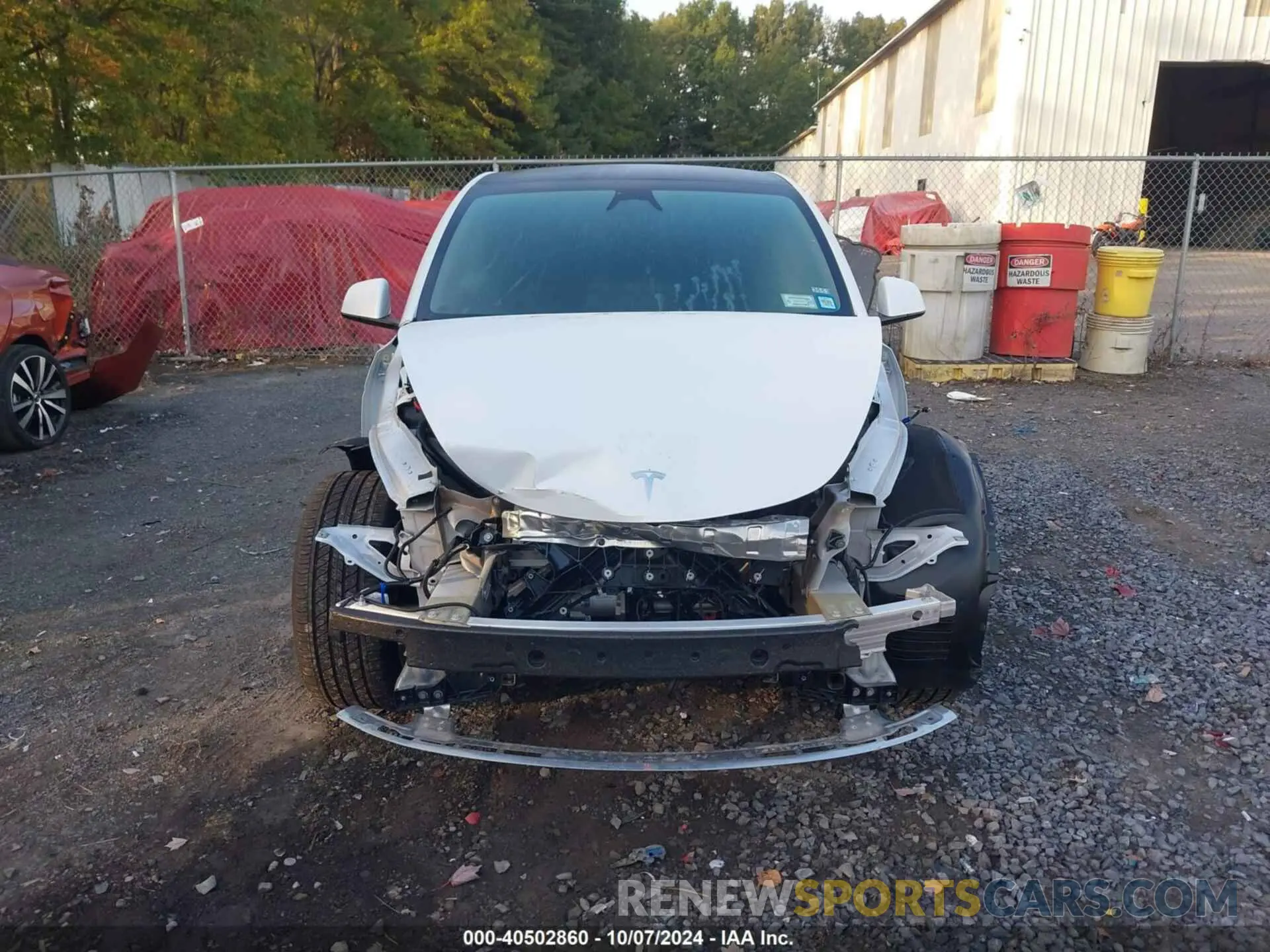 12 fotografías del automóvil dañado 7SAYGAEE8RF092274 TESLA MODEL Y 2024