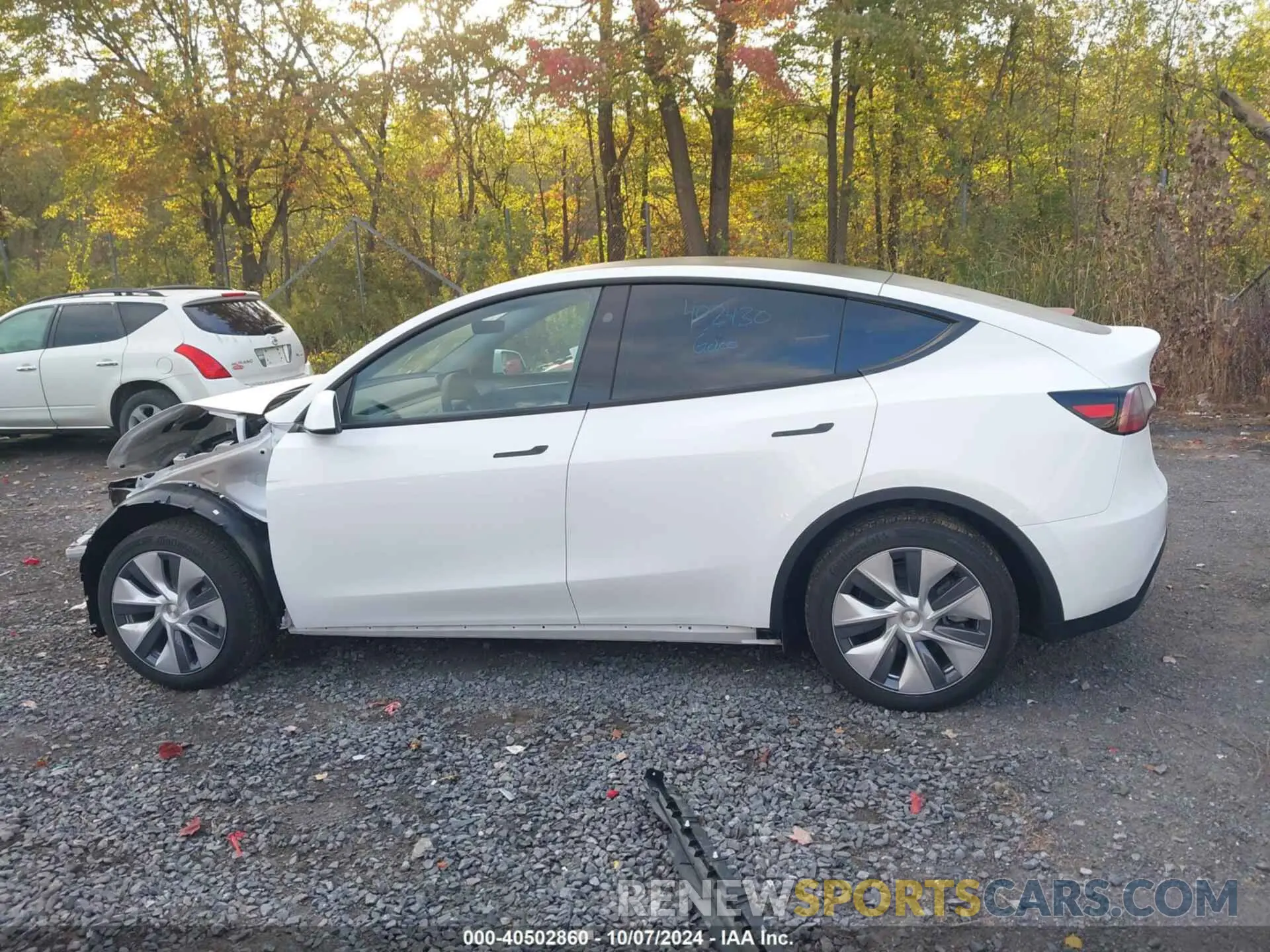 14 fotografías del automóvil dañado 7SAYGAEE8RF092274 TESLA MODEL Y 2024