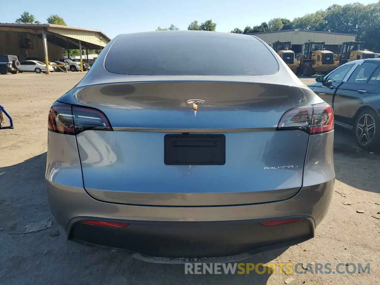 6 fotografías del automóvil dañado 7SAYGAEE9RF109602 TESLA MODEL Y 2024