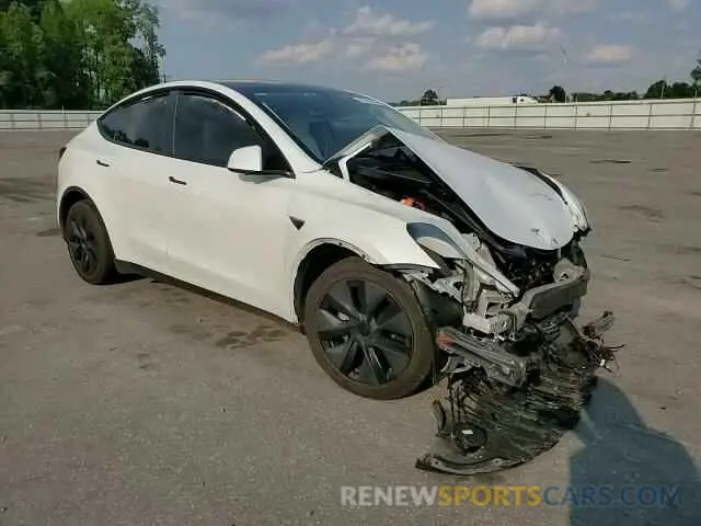 14 fotografías del automóvil dañado 7SAYGAEEXRF109995 TESLA MODEL Y 2024