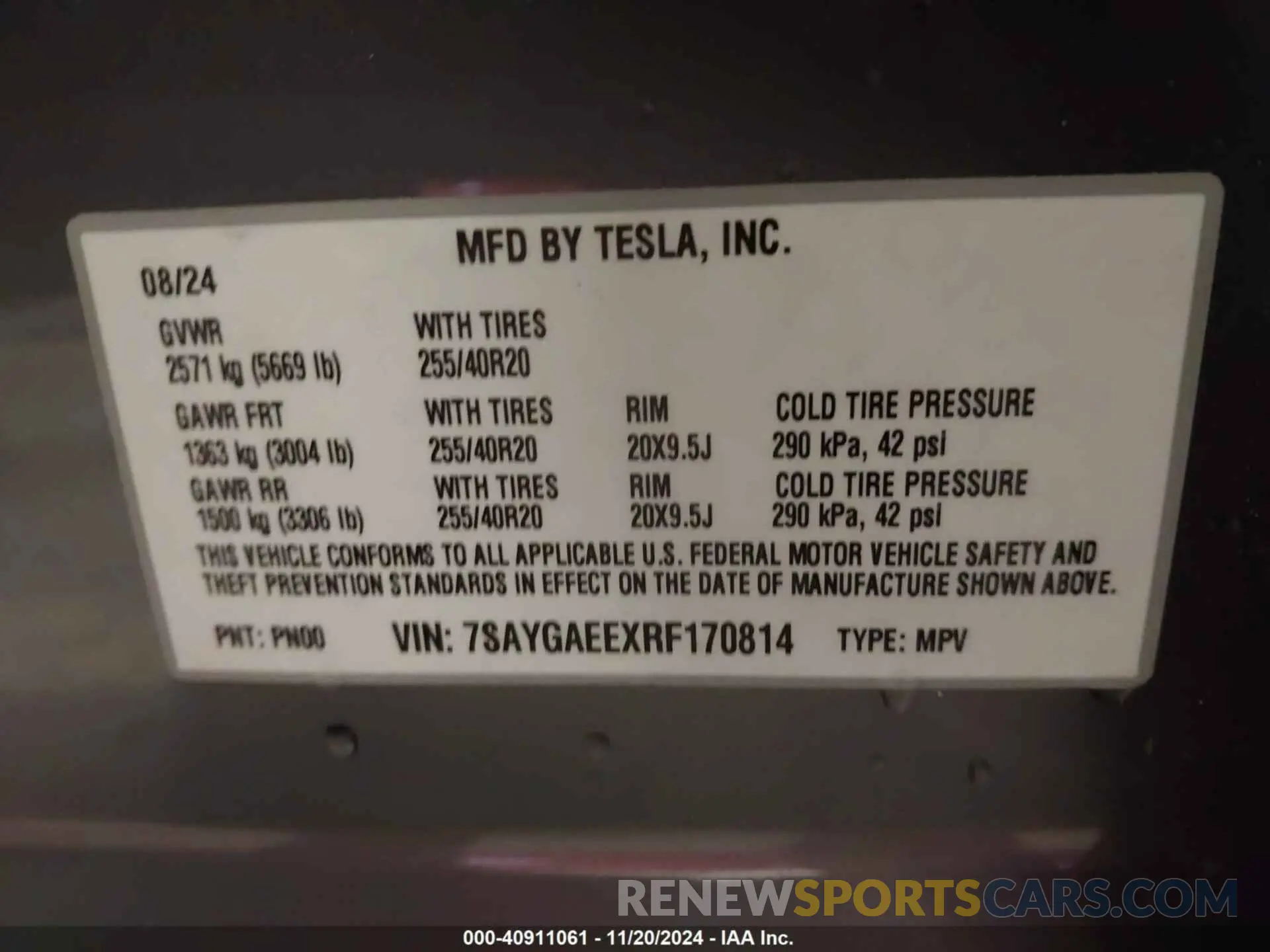9 fotografías del automóvil dañado 7SAYGAEEXRF170814 TESLA MODEL Y 2024