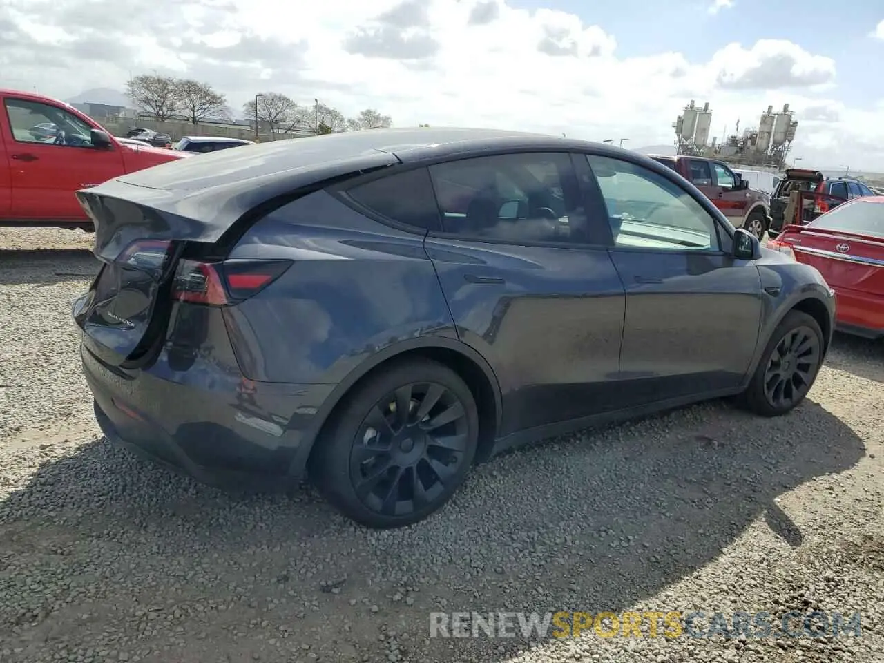3 fotografías del automóvil dañado 7SAYGAEEXRF988799 TESLA MODEL Y 2024