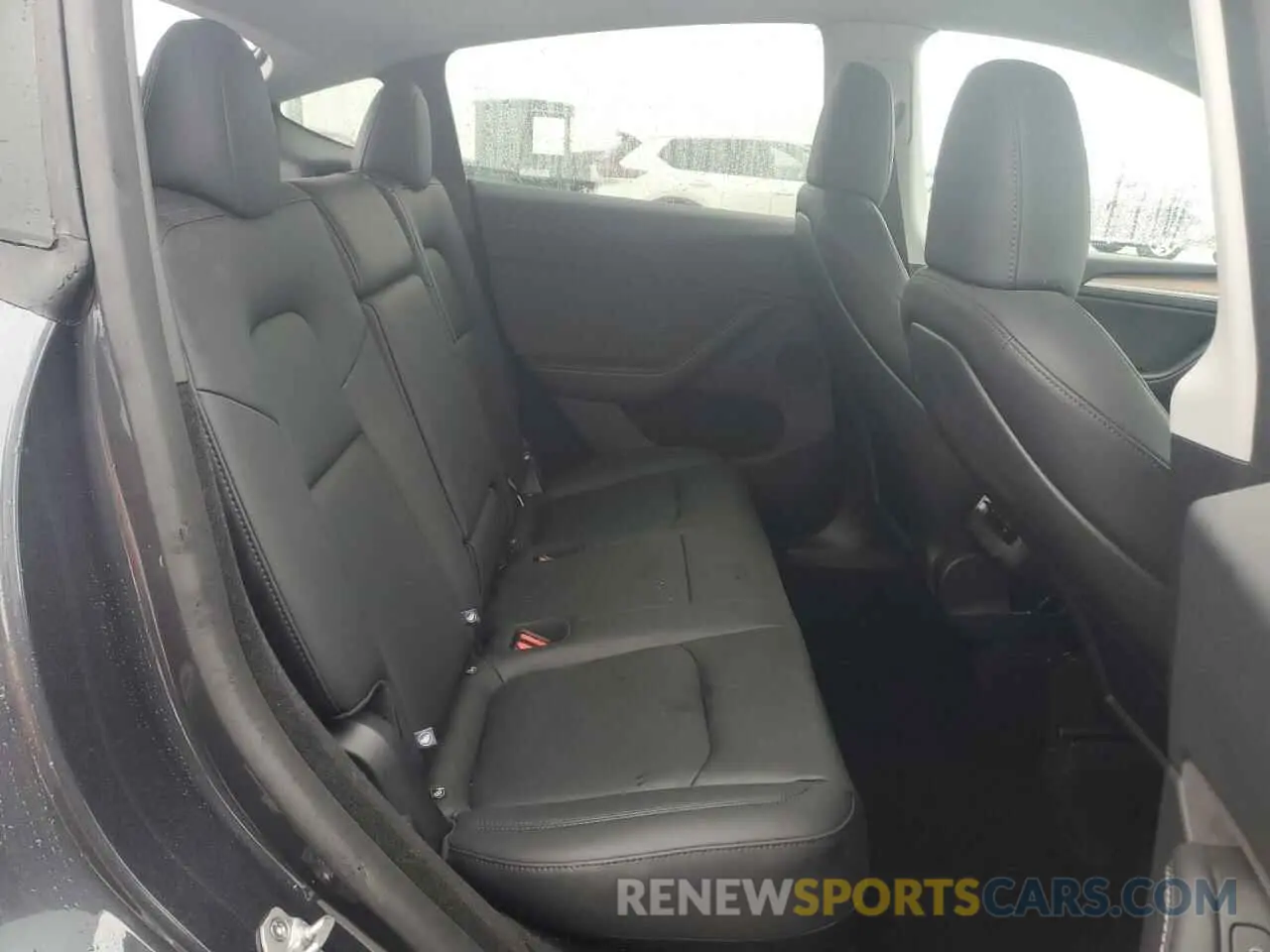 10 fotografías del automóvil dañado 7SAYGDED1RA321691 TESLA MODEL Y 2024