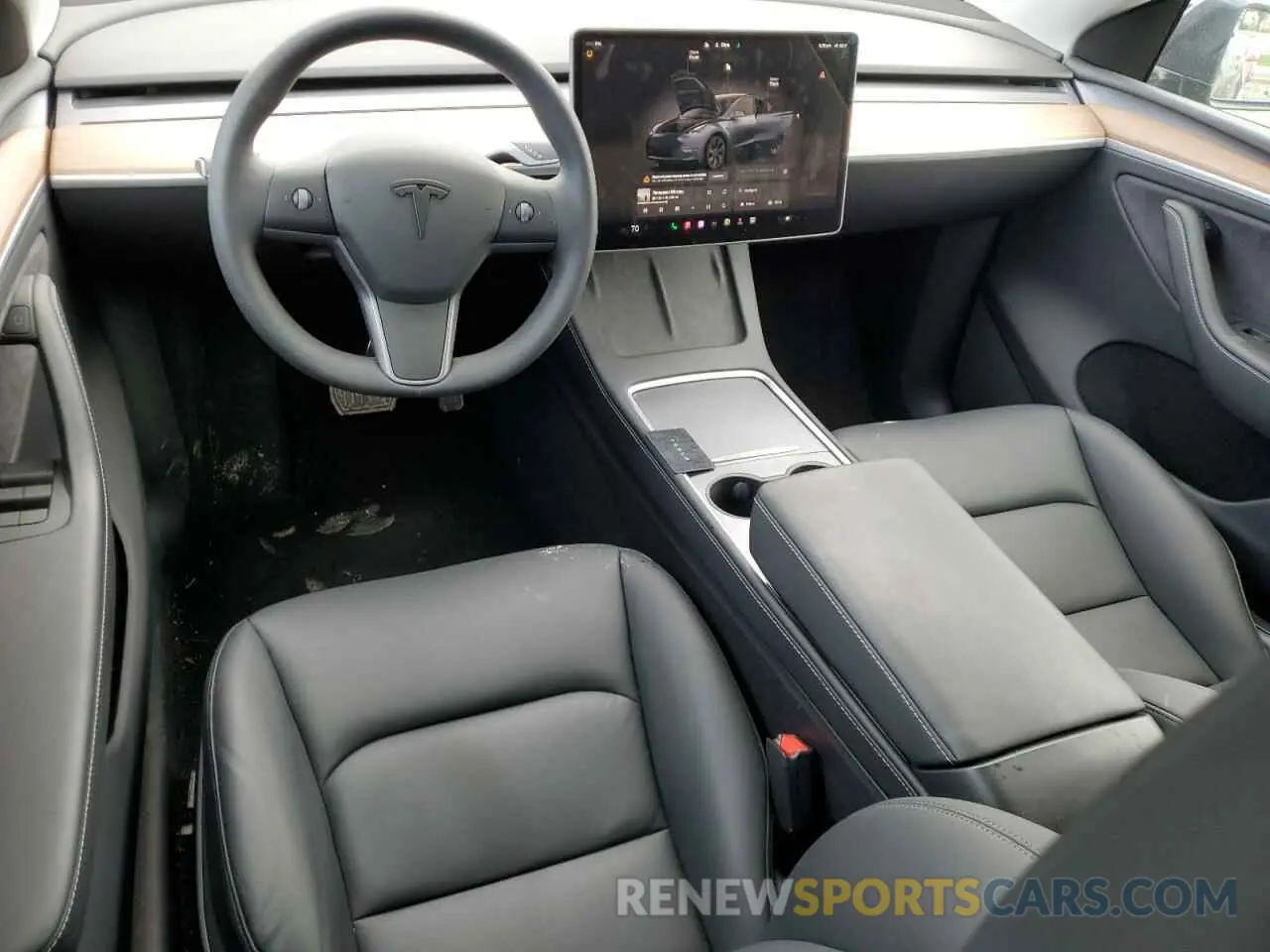 8 fotografías del automóvil dañado 7SAYGDED1RA321691 TESLA MODEL Y 2024