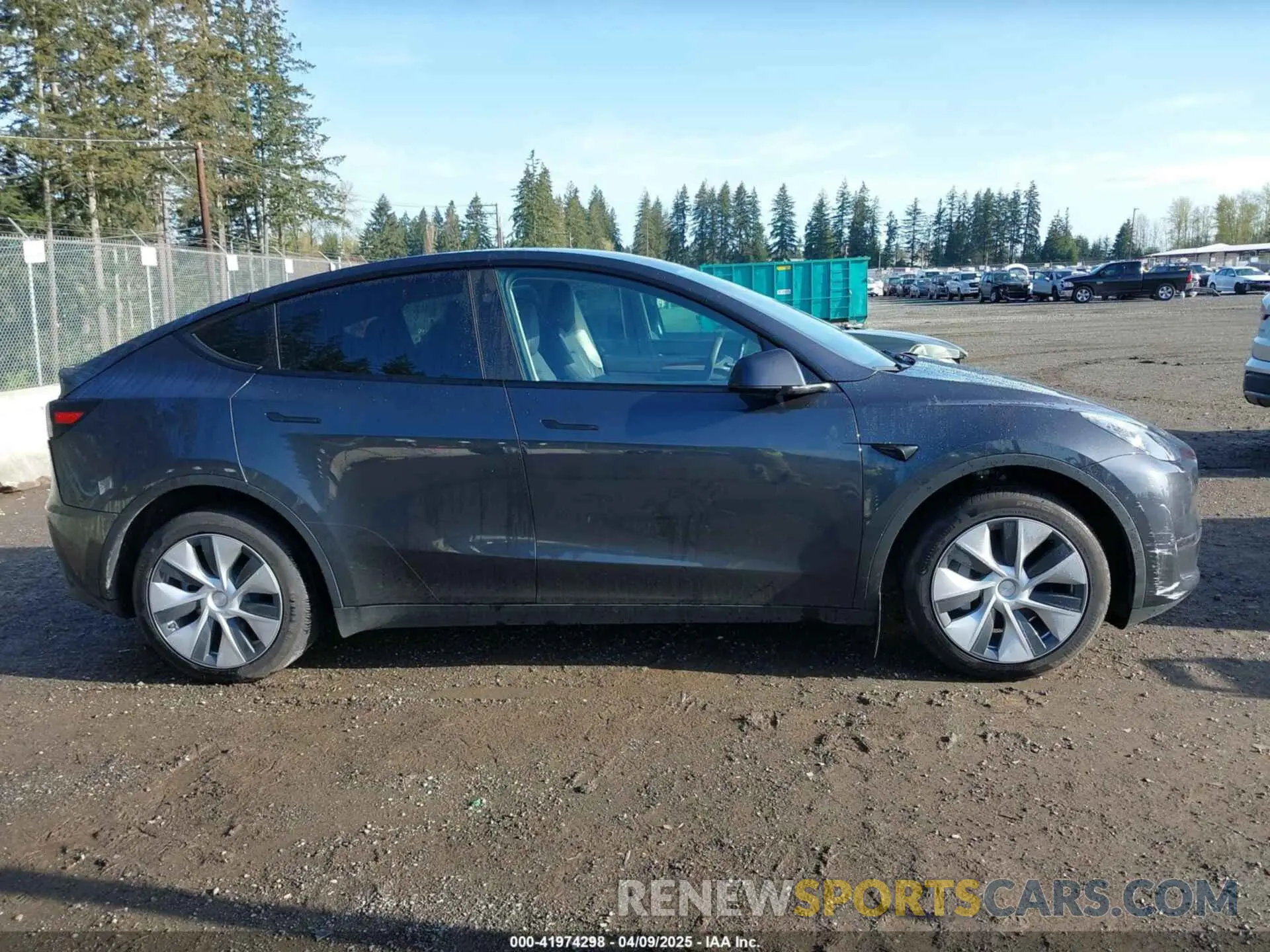 12 fotografías del automóvil dañado 7SAYGDED1RF056306 TESLA MODEL Y 2024