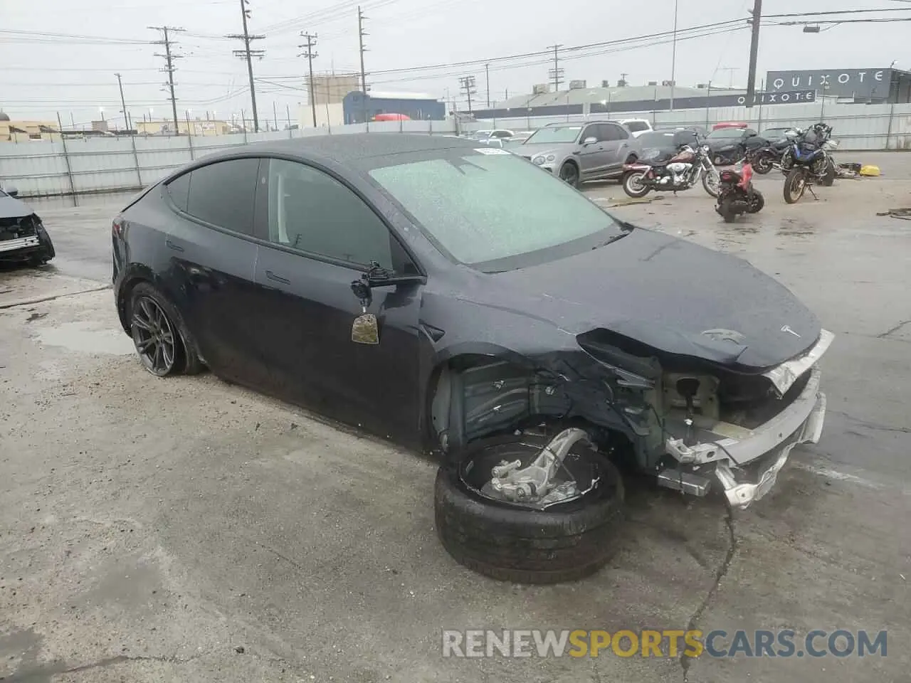 4 fotografías del automóvil dañado 7SAYGDED1RF098054 TESLA MODEL Y 2024