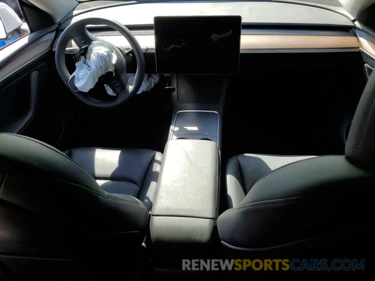 8 fotografías del automóvil dañado 7SAYGDED1RF115290 TESLA MODEL Y 2024