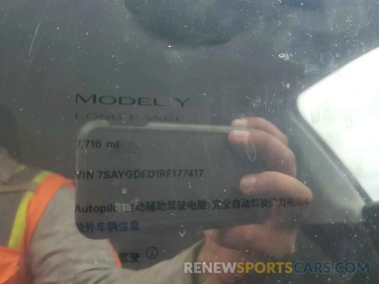 9 fotografías del automóvil dañado 7SAYGDED1RF177417 TESLA MODEL Y 2024