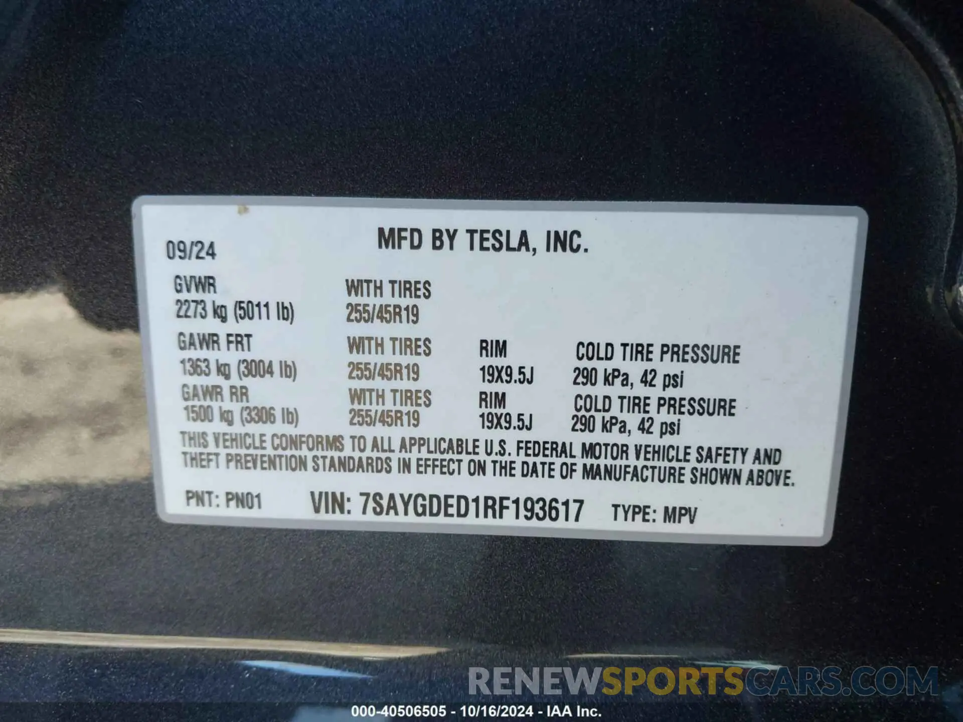 9 fotografías del automóvil dañado 7SAYGDED1RF193617 TESLA MODEL Y 2024