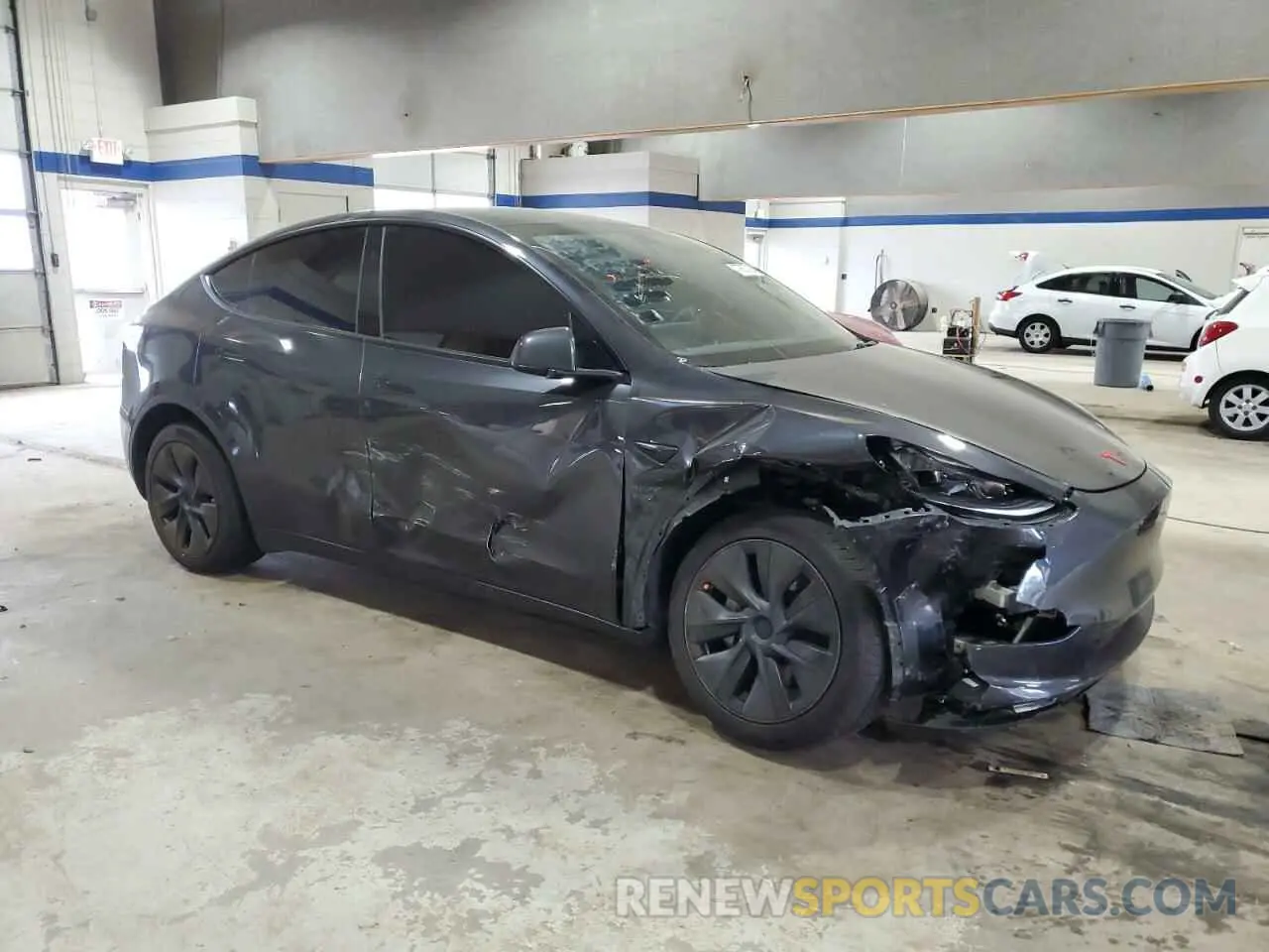 4 fotografías del automóvil dañado 7SAYGDED1RF207273 TESLA MODEL Y 2024