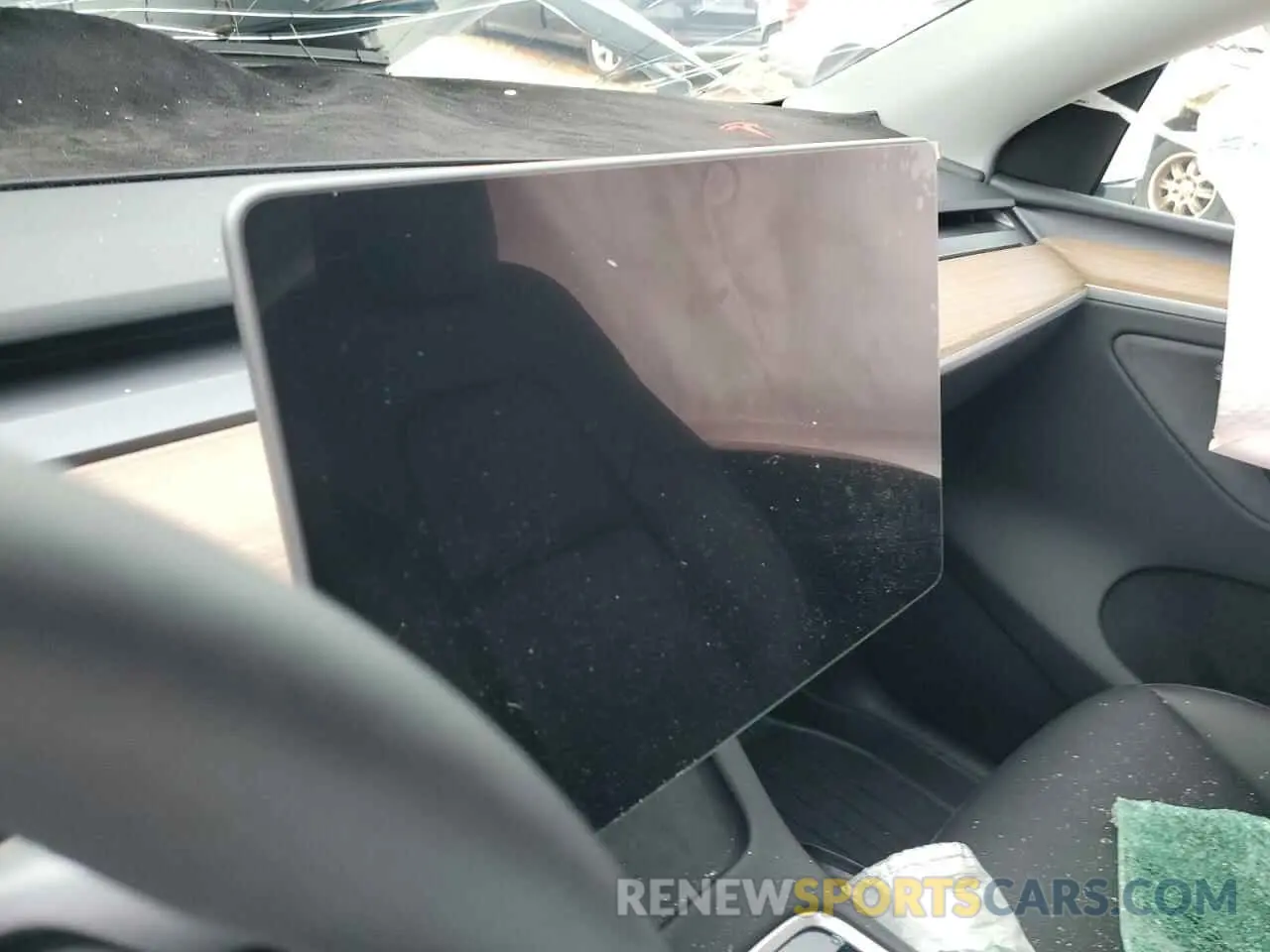 9 fotografías del automóvil dañado 7SAYGDED2RA301448 TESLA MODEL Y 2024