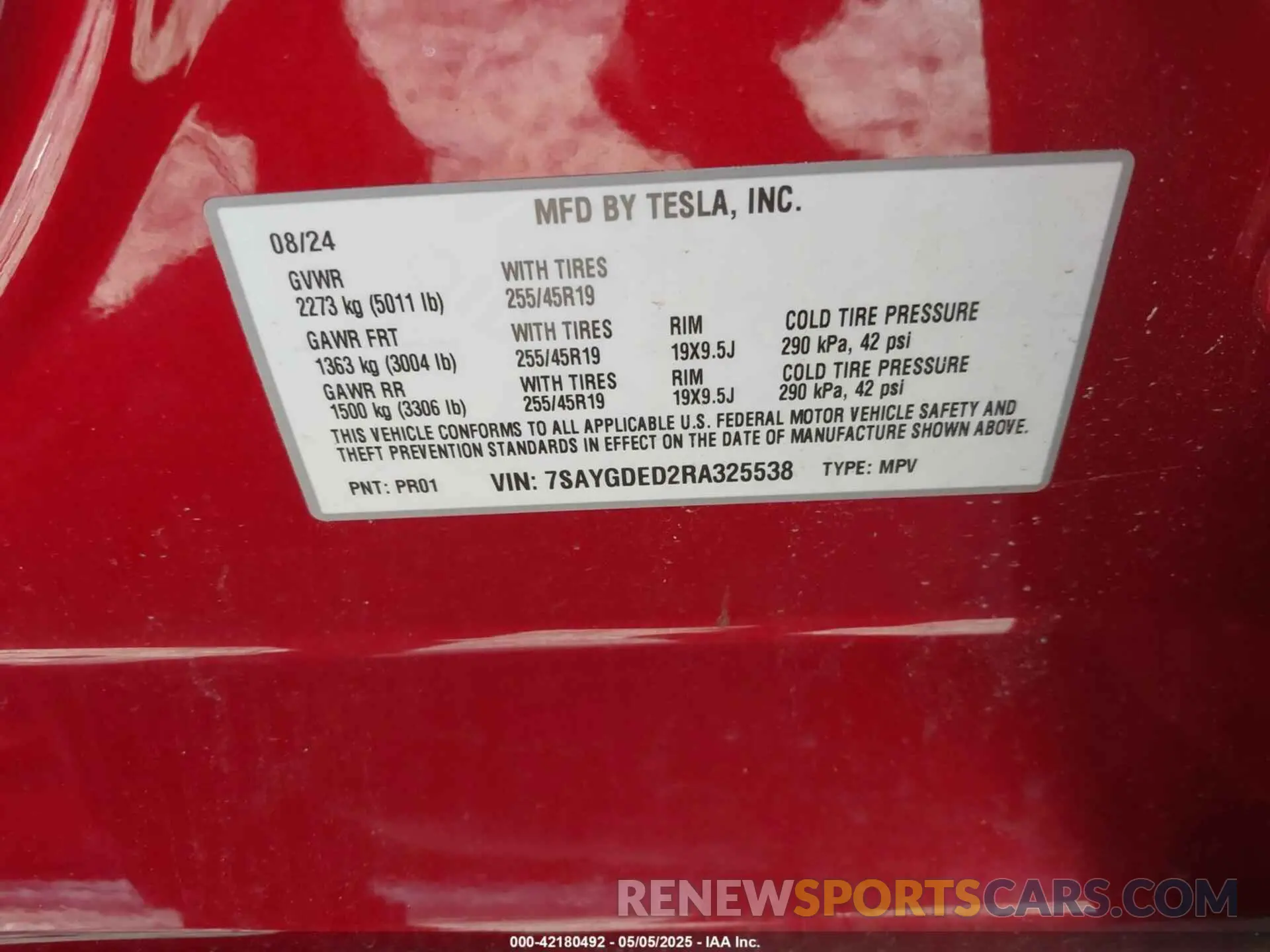 9 fotografías del automóvil dañado 7SAYGDED2RA325538 TESLA MODEL Y 2024