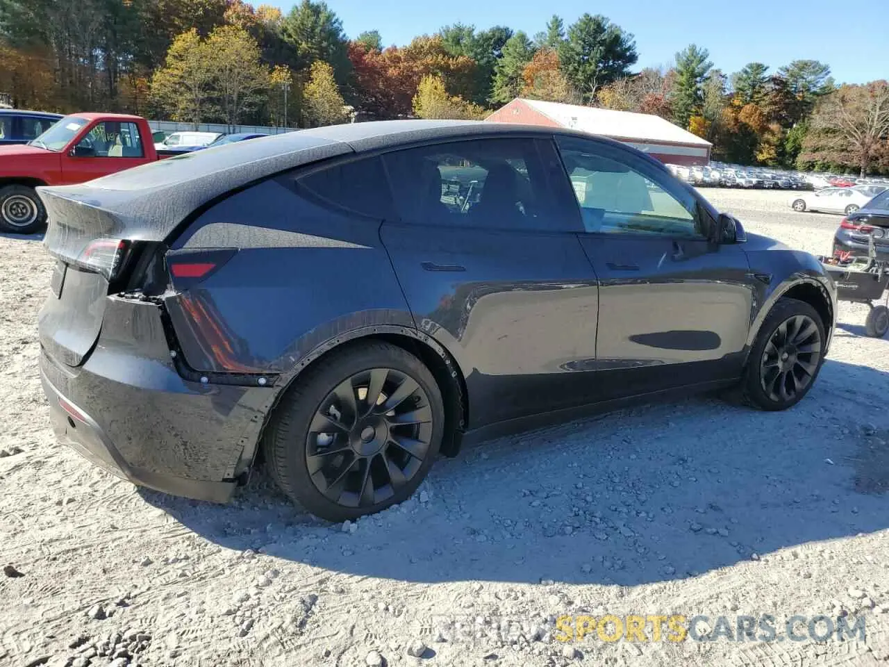3 fotografías del automóvil dañado 7SAYGDED2RF018759 TESLA MODEL Y 2024