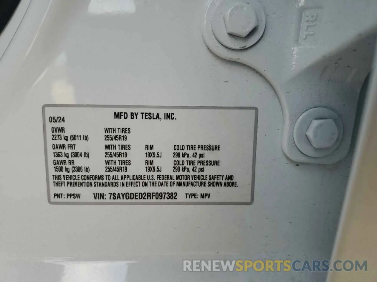 12 fotografías del automóvil dañado 7SAYGDED2RF097382 TESLA MODEL Y 2024