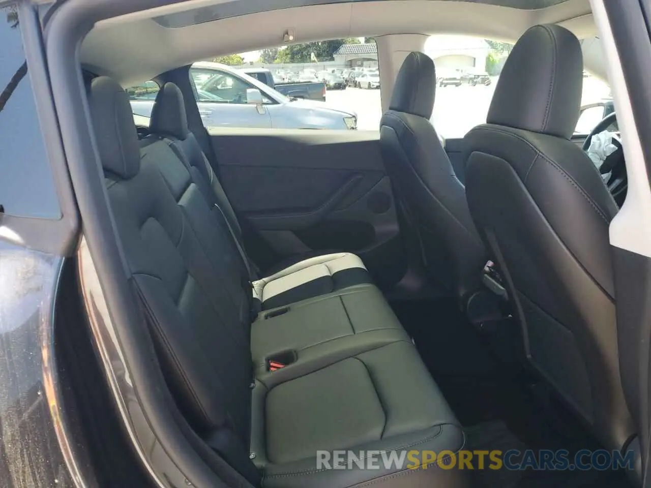 11 fotografías del automóvil dañado 7SAYGDED3RF056131 TESLA MODEL Y 2024