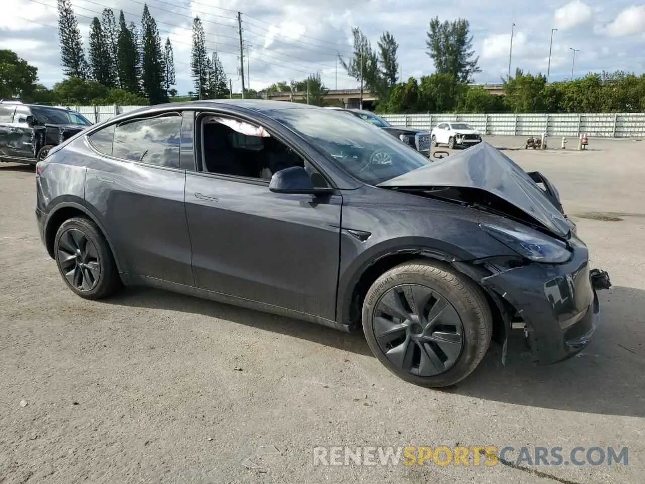 4 fotografías del automóvil dañado 7SAYGDED3RF113041 TESLA MODEL Y 2024