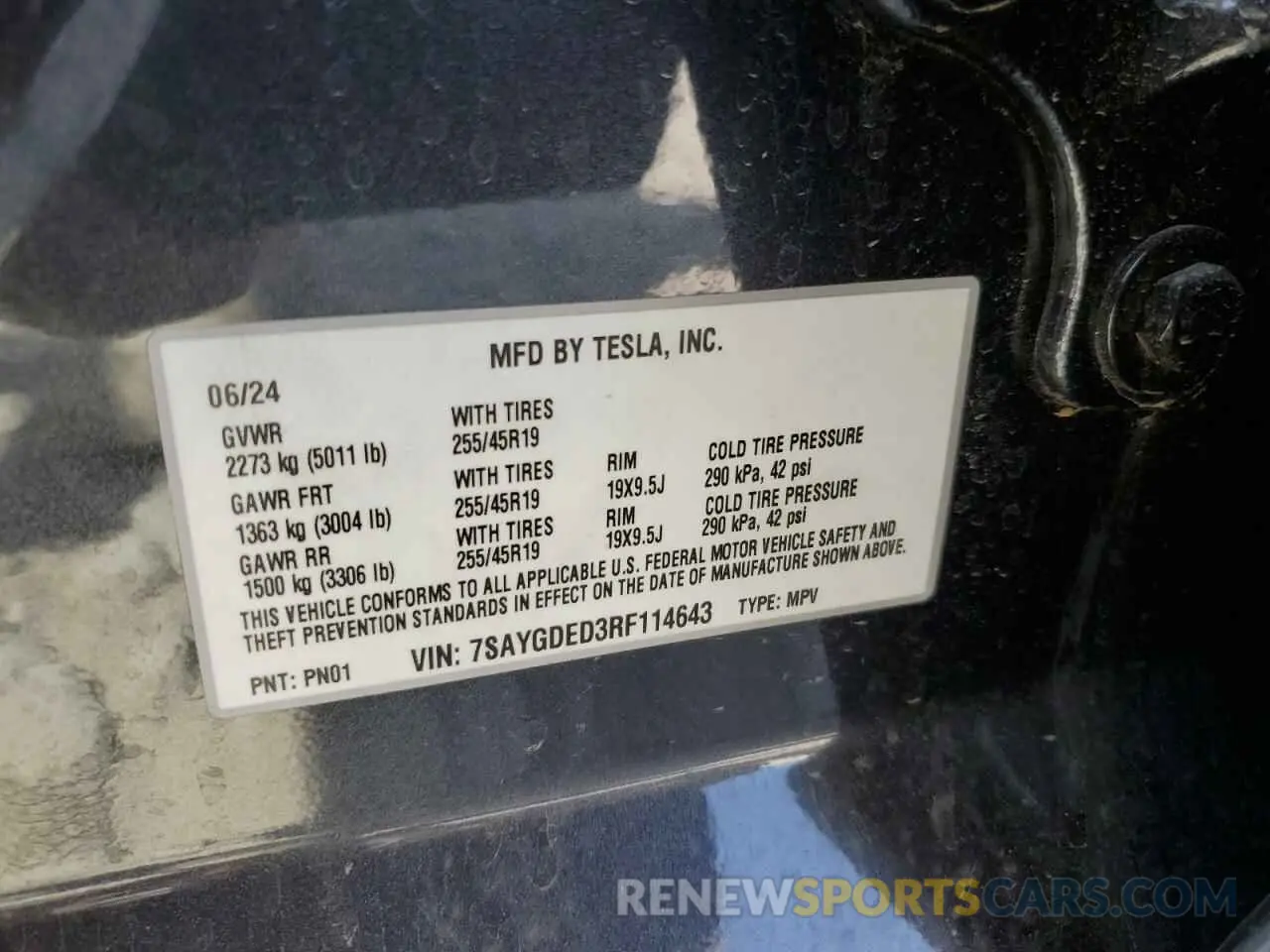 12 fotografías del automóvil dañado 7SAYGDED3RF114643 TESLA MODEL Y 2024