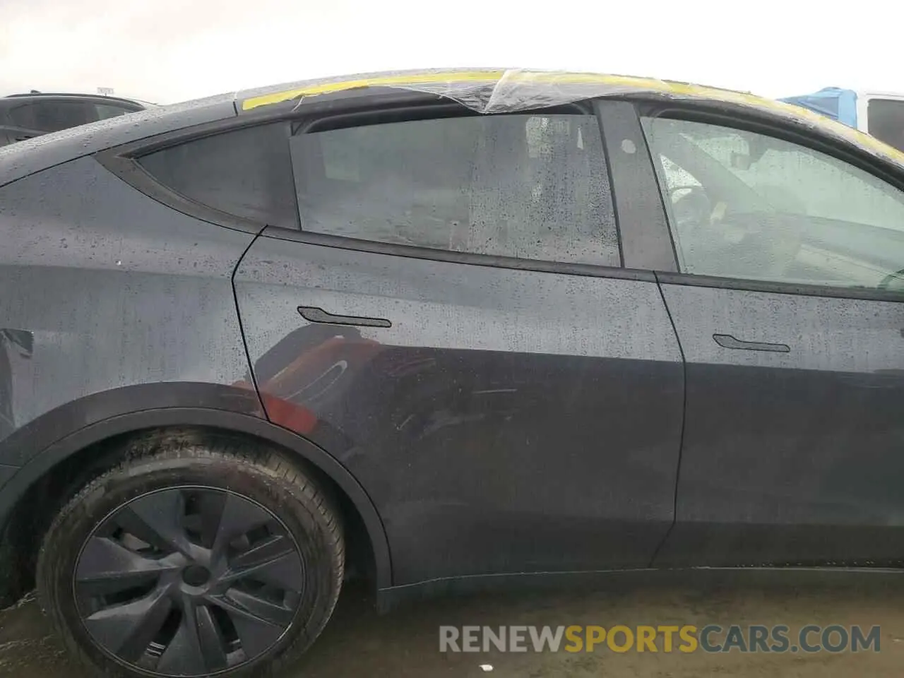 10 fotografías del automóvil dañado 7SAYGDED3RF162885 TESLA MODEL Y 2024
