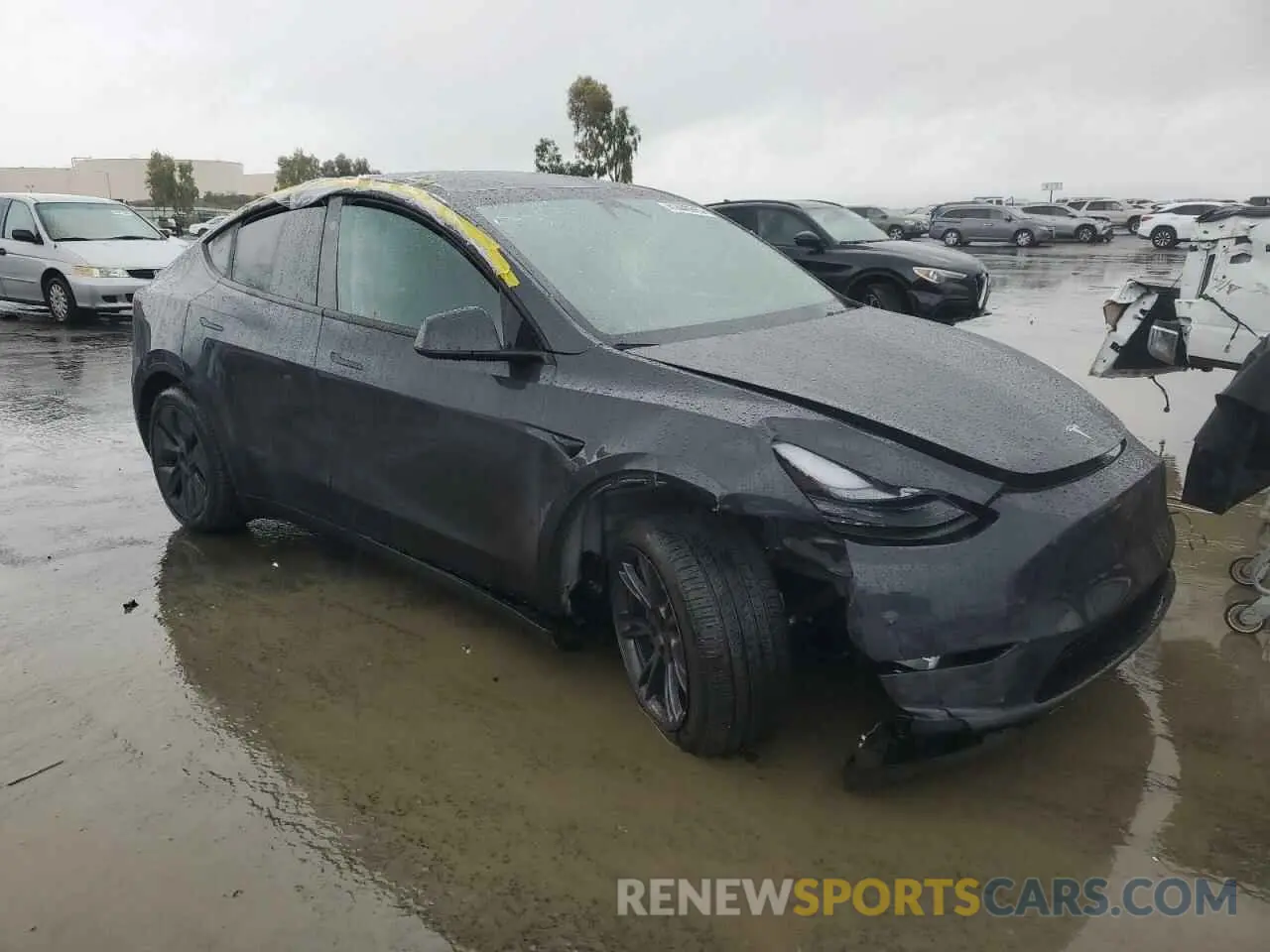 4 fotografías del automóvil dañado 7SAYGDED3RF162885 TESLA MODEL Y 2024