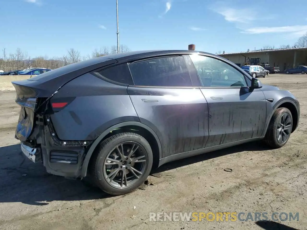 3 fotografías del automóvil dañado 7SAYGDED3RF198205 TESLA MODEL Y 2024