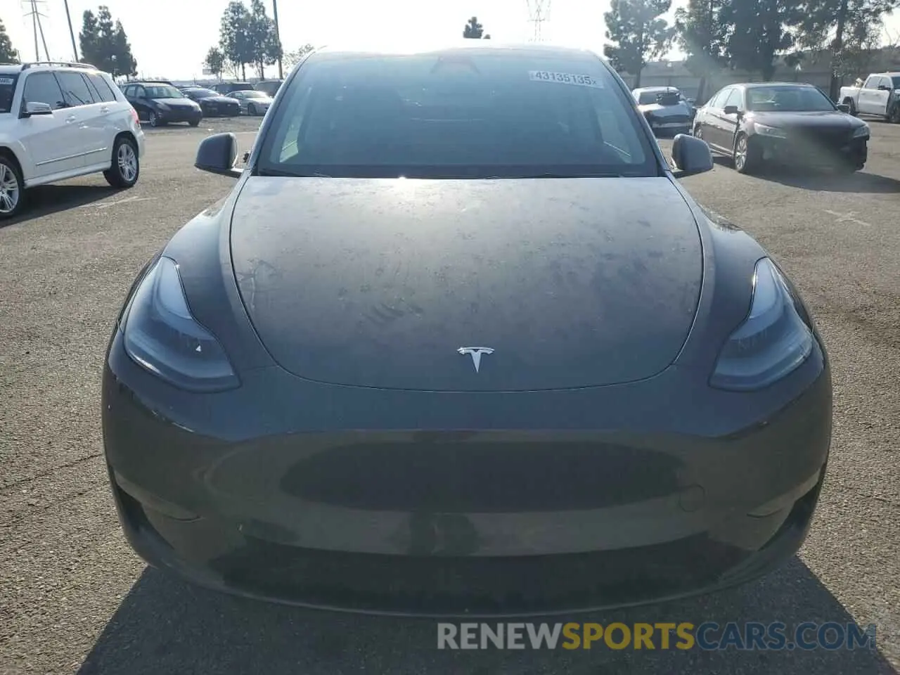 5 fotografías del automóvil dañado 7SAYGDED4RF032615 TESLA MODEL Y 2024