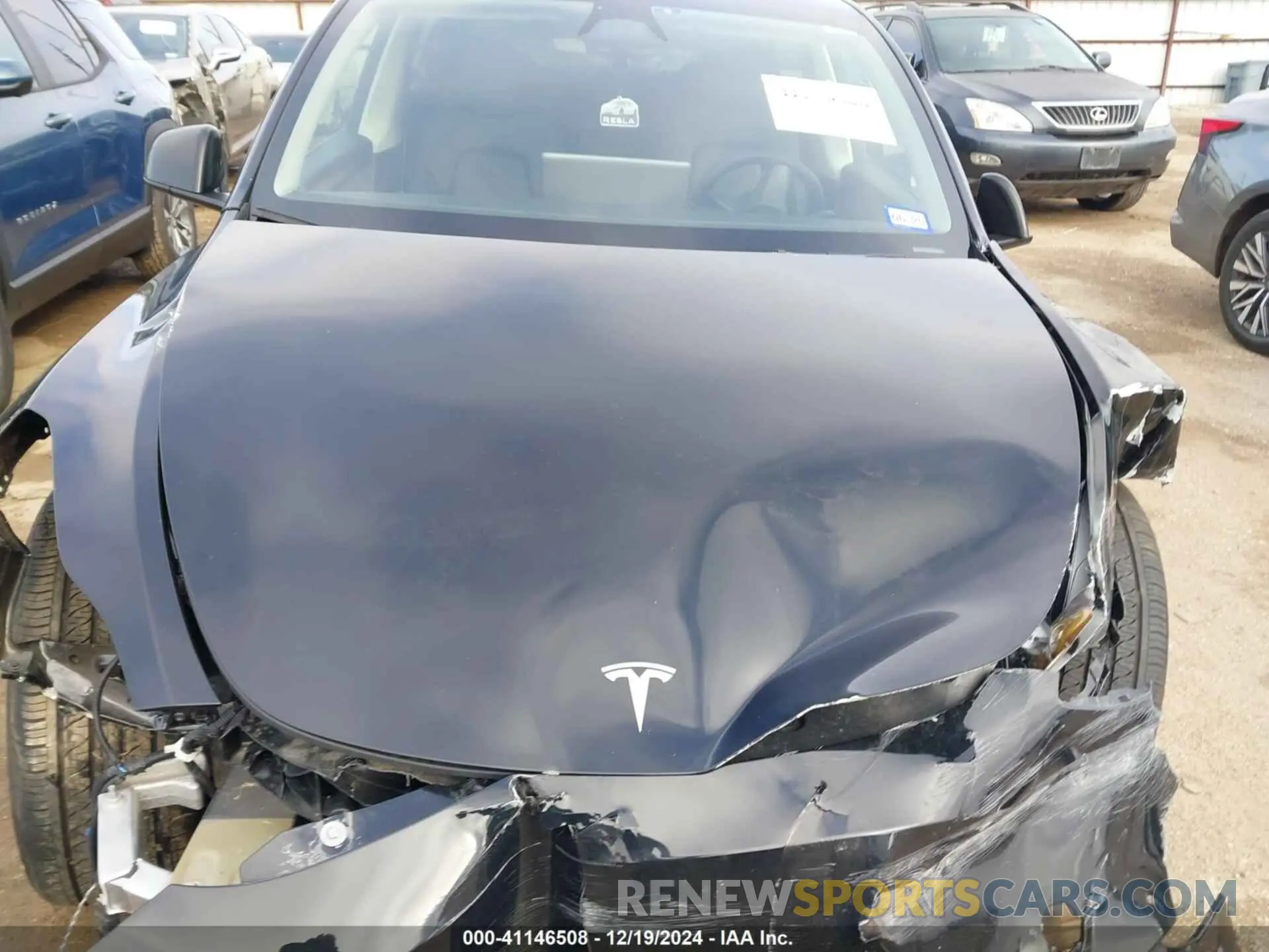 10 fotografías del automóvil dañado 7SAYGDED4RF042898 TESLA MODEL Y 2024