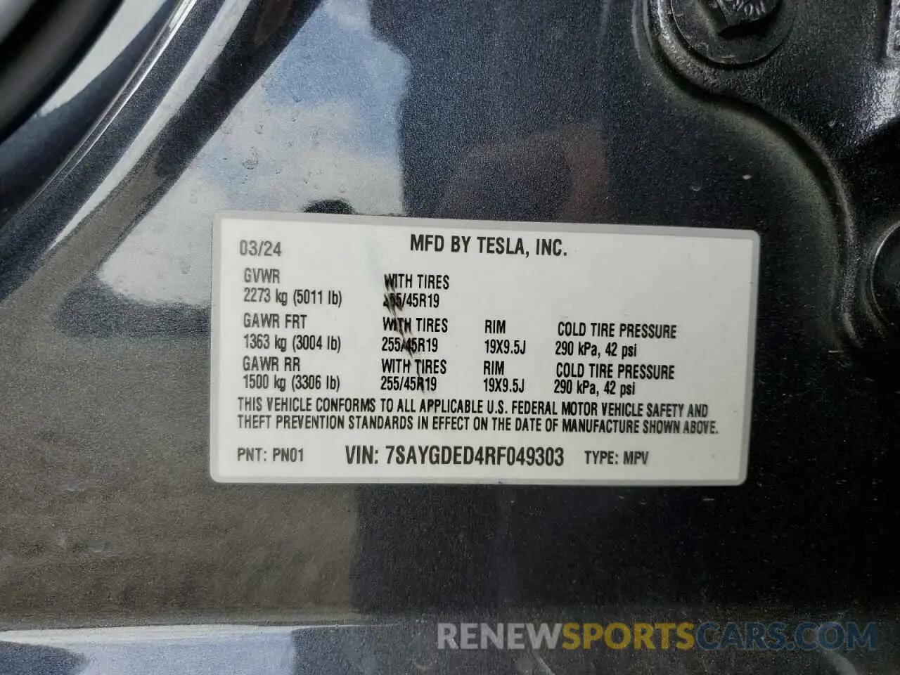 14 fotografías del automóvil dañado 7SAYGDED4RF049303 TESLA MODEL Y 2024