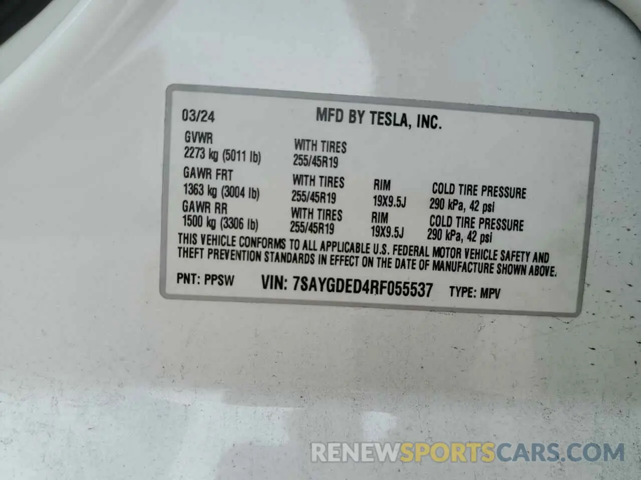 13 fotografías del automóvil dañado 7SAYGDED4RF055537 TESLA MODEL Y 2024