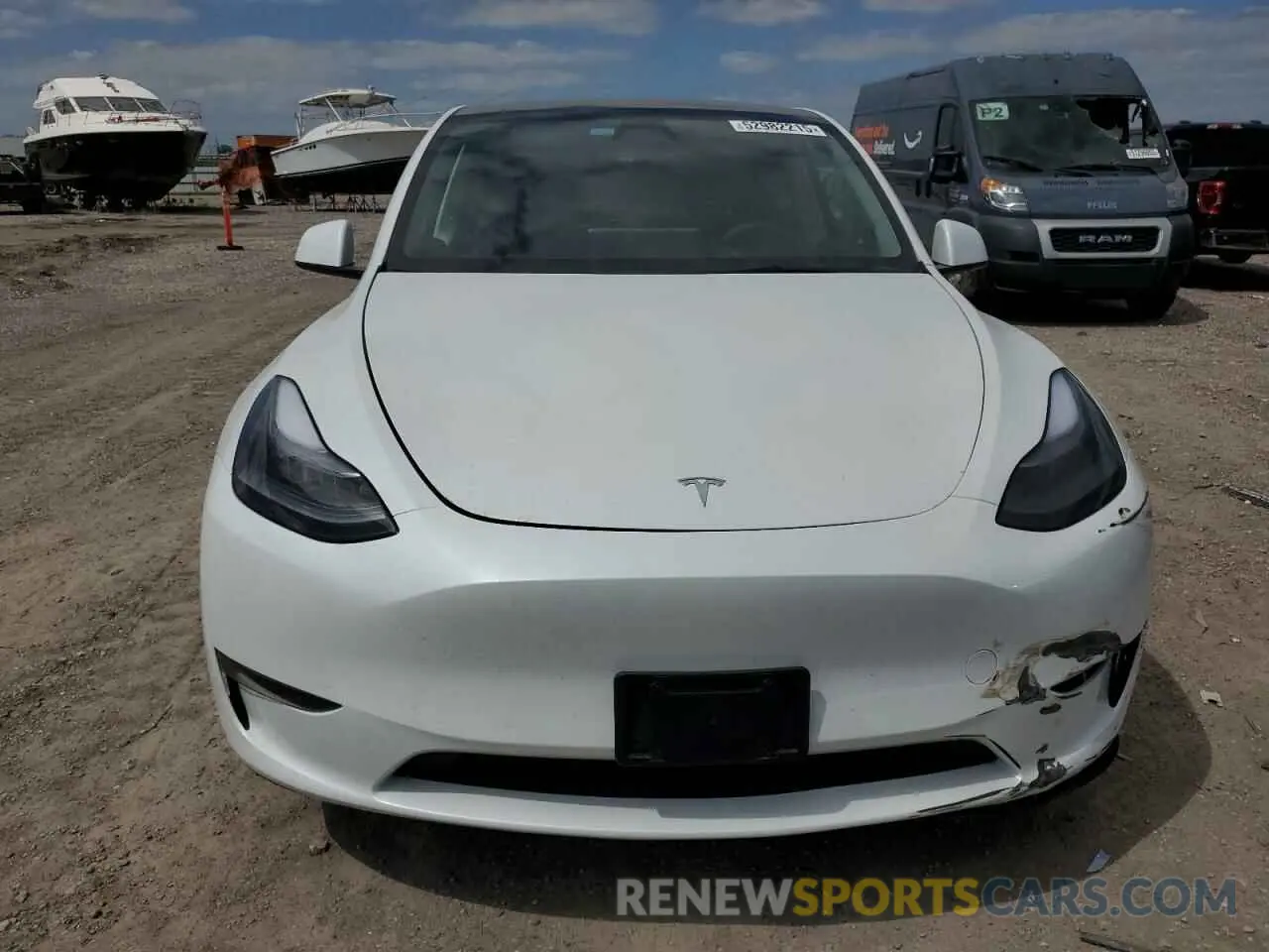 5 fotografías del automóvil dañado 7SAYGDED4RF068286 TESLA MODEL Y 2024