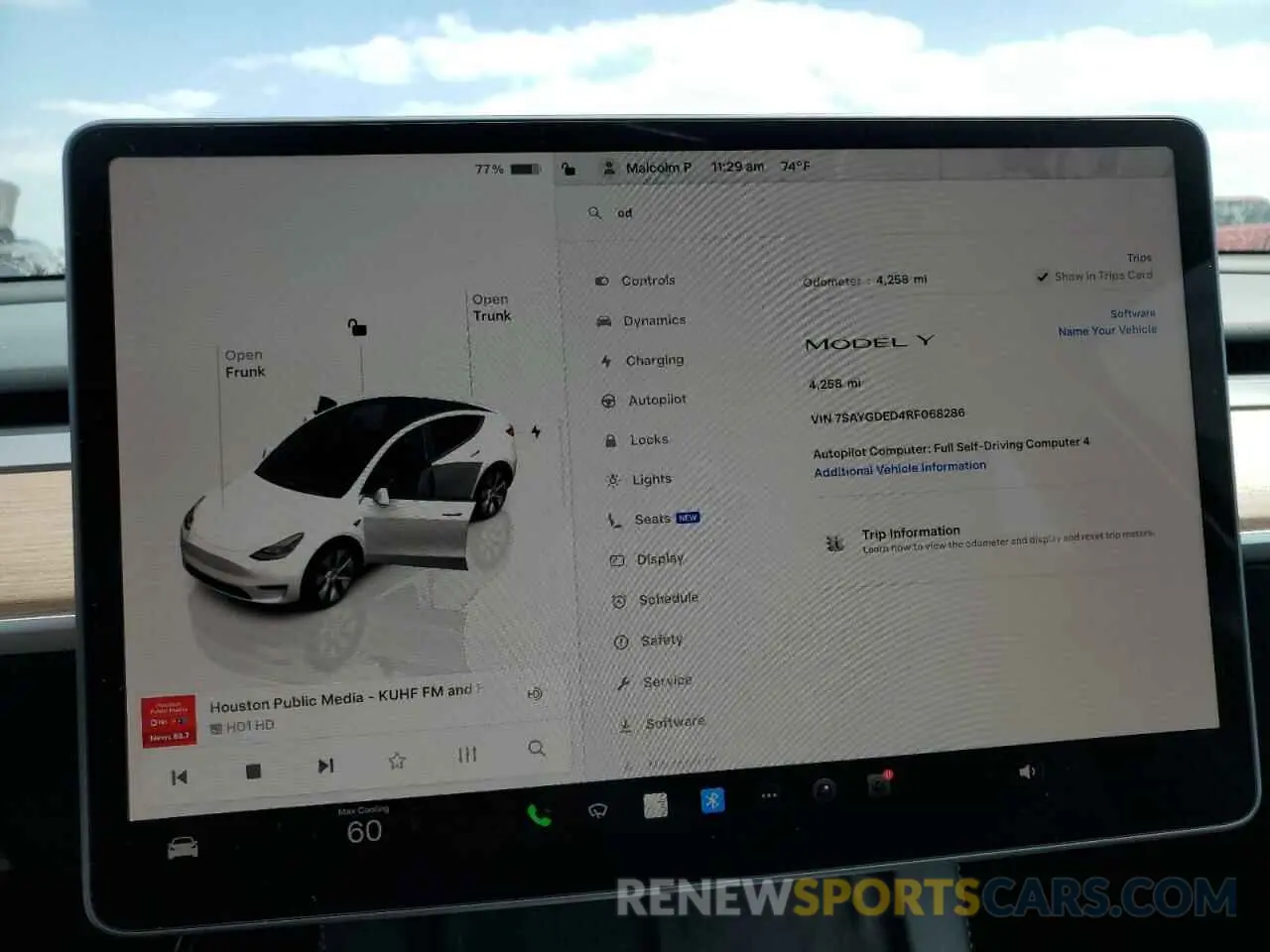 9 fotografías del automóvil dañado 7SAYGDED4RF068286 TESLA MODEL Y 2024