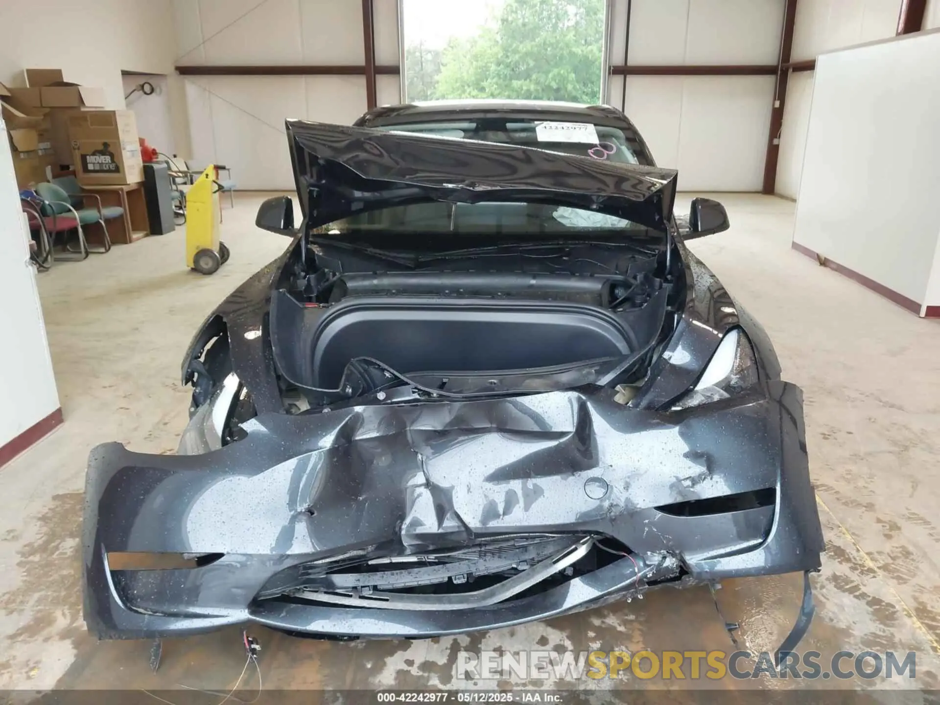 11 fotografías del automóvil dañado 7SAYGDED4RF072600 TESLA MODEL Y 2024
