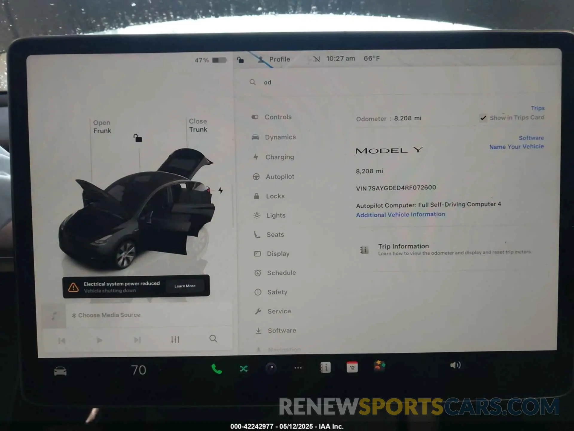 7 fotografías del automóvil dañado 7SAYGDED4RF072600 TESLA MODEL Y 2024