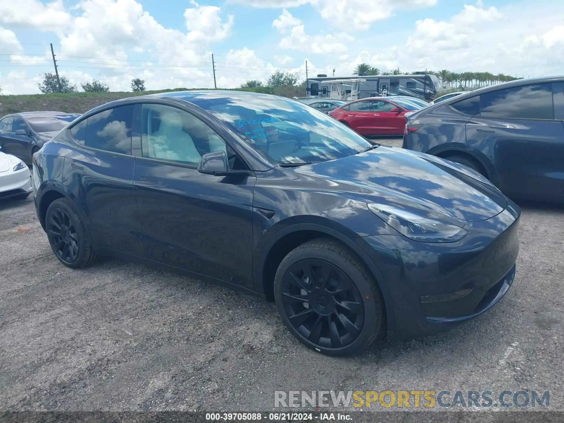 1 fotografías del automóvil dañado 7SAYGDED4RF098999 TESLA MODEL Y 2024