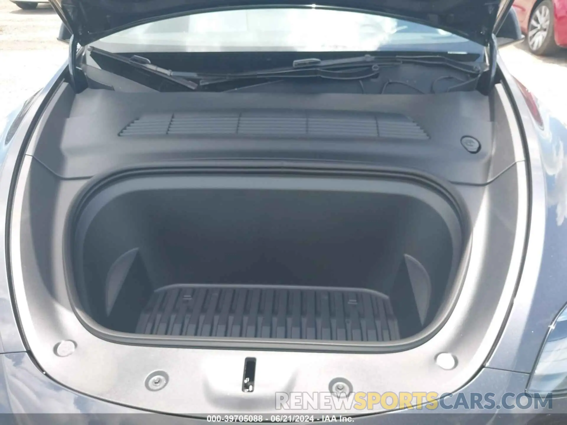 10 fotografías del automóvil dañado 7SAYGDED4RF098999 TESLA MODEL Y 2024