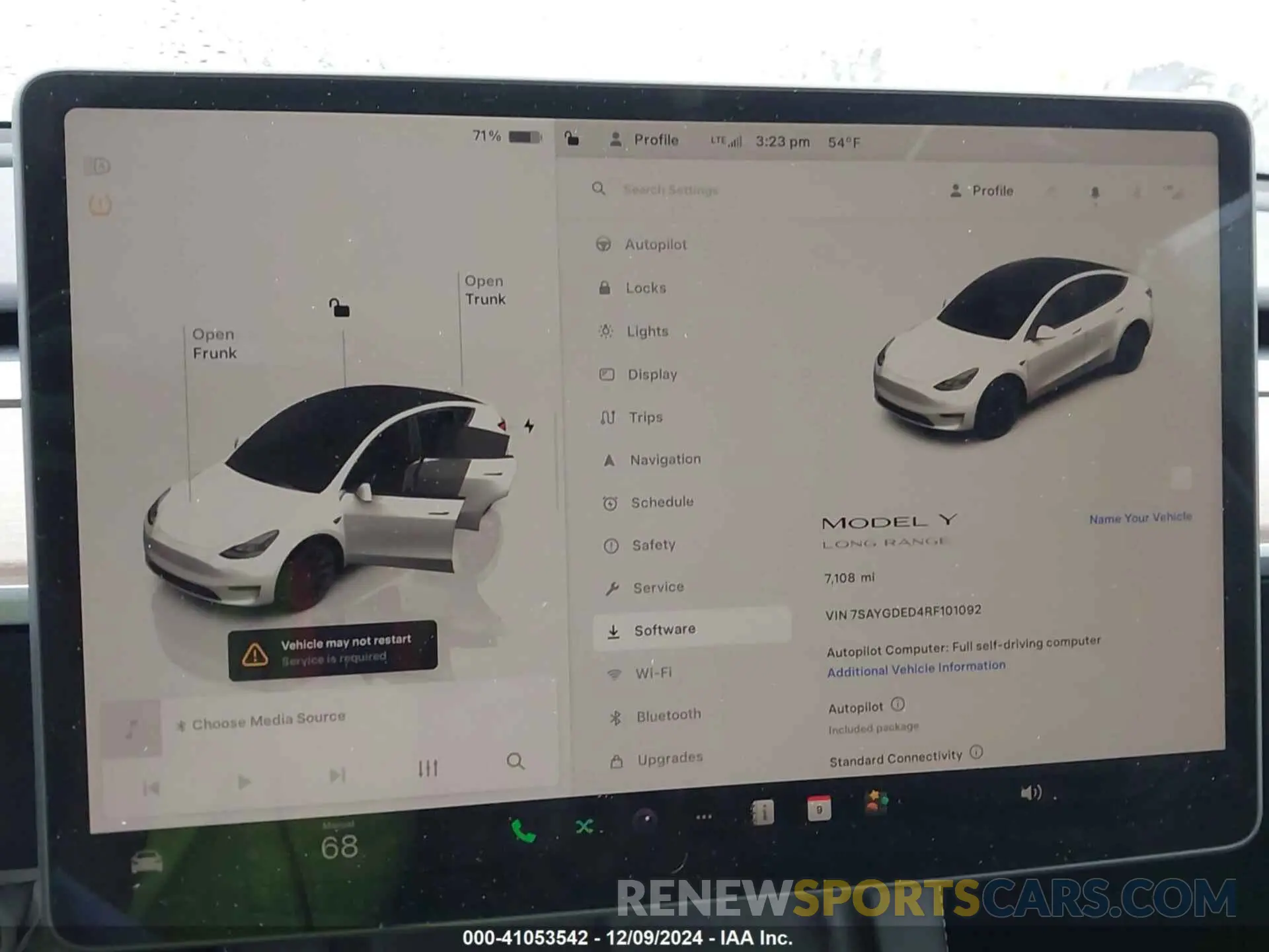7 fotografías del automóvil dañado 7SAYGDED4RF101092 TESLA MODEL Y 2024