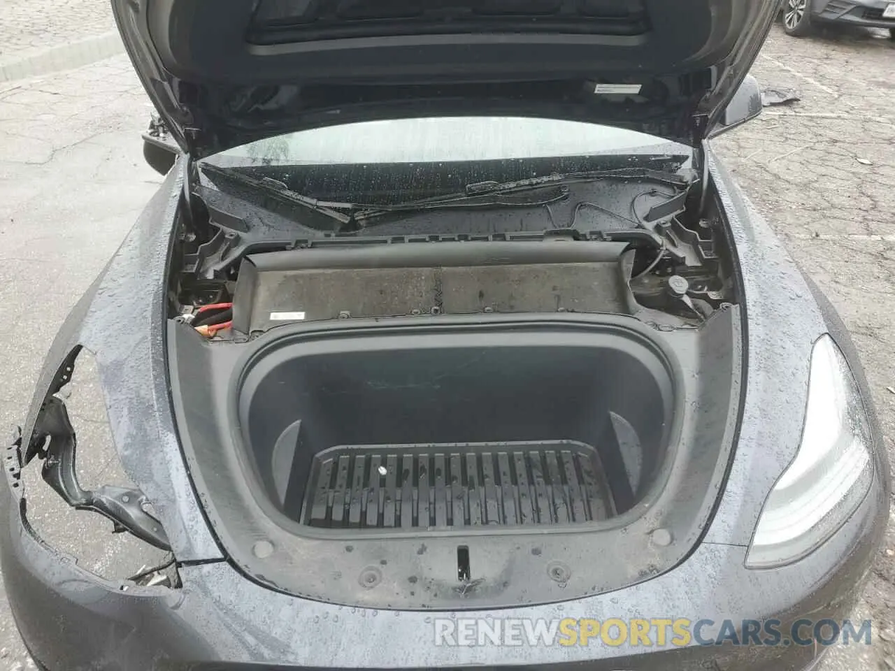 14 fotografías del automóvil dañado 7SAYGDED5RF054851 TESLA MODEL Y 2024