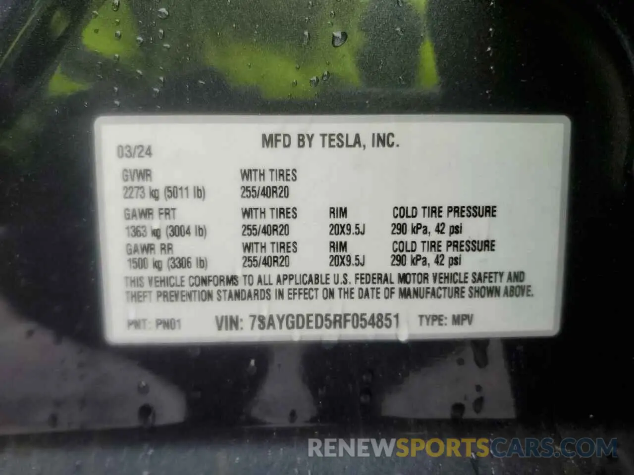15 fotografías del automóvil dañado 7SAYGDED5RF054851 TESLA MODEL Y 2024