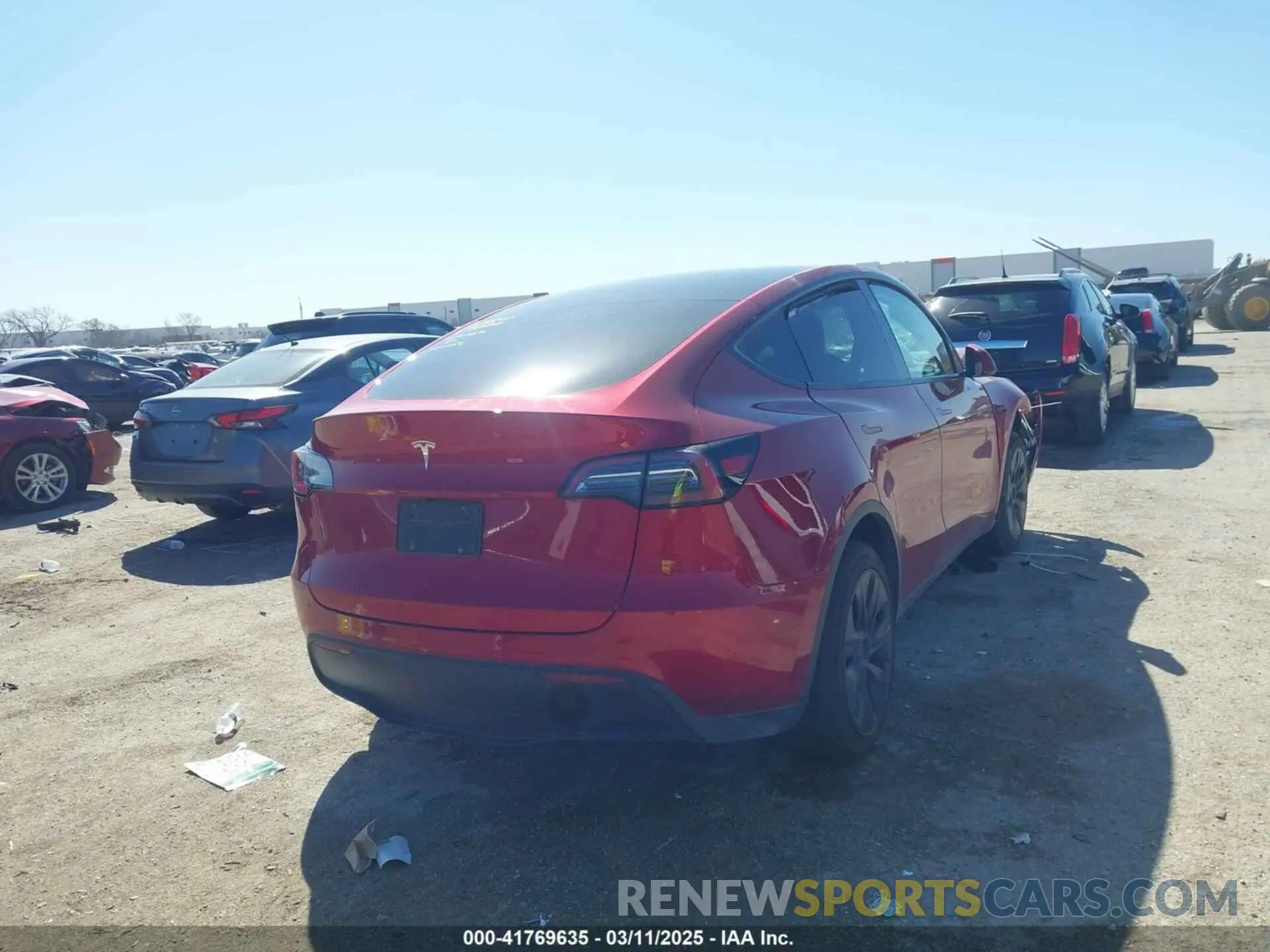 4 fotografías del automóvil dañado 7SAYGDED6RA300819 TESLA MODEL Y 2024