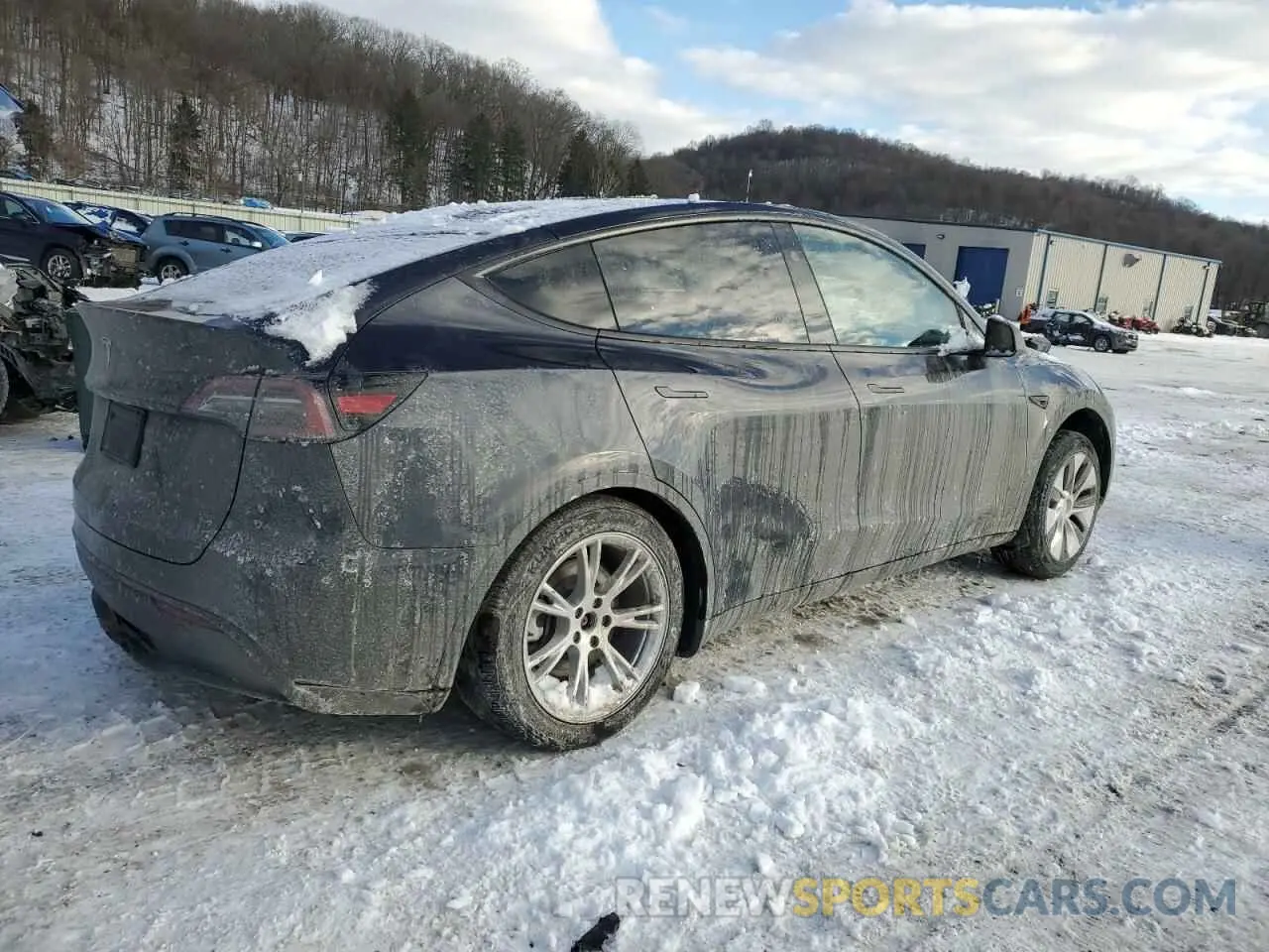 3 fotografías del automóvil dañado 7SAYGDED6RF014455 TESLA MODEL Y 2024