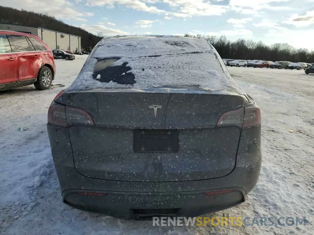 6 fotografías del automóvil dañado 7SAYGDED6RF014455 TESLA MODEL Y 2024
