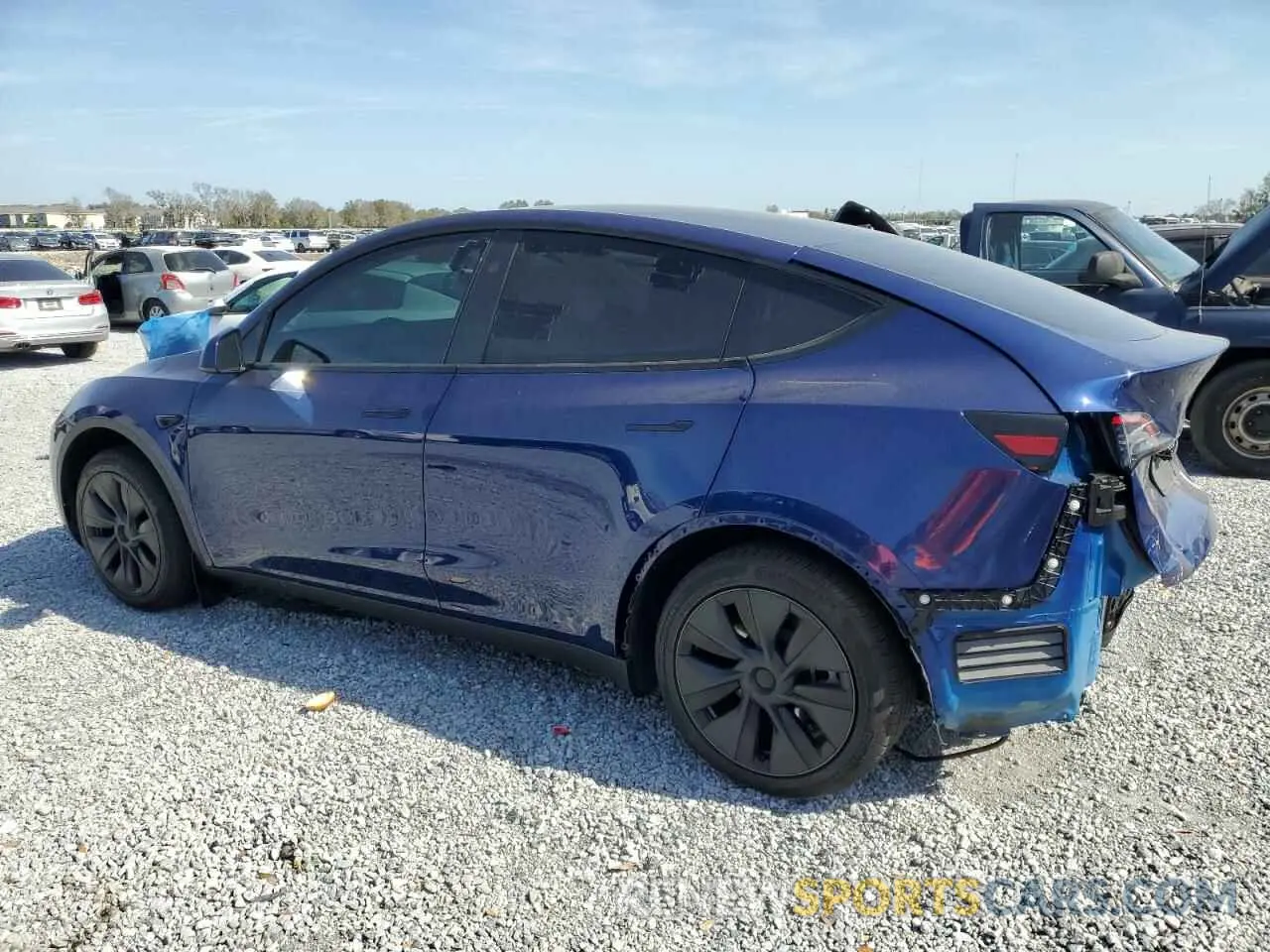 2 fotografías del automóvil dañado 7SAYGDED6RF170446 TESLA MODEL Y 2024