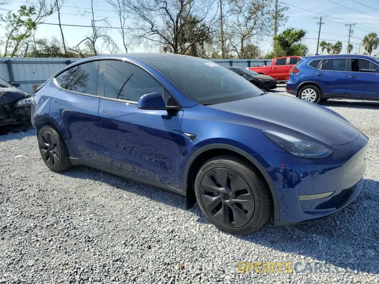 4 fotografías del automóvil dañado 7SAYGDED6RF170446 TESLA MODEL Y 2024