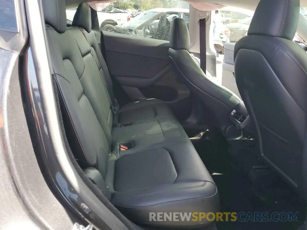 11 fotografías del automóvil dañado 7SAYGDED7RF074101 TESLA MODEL Y 2024