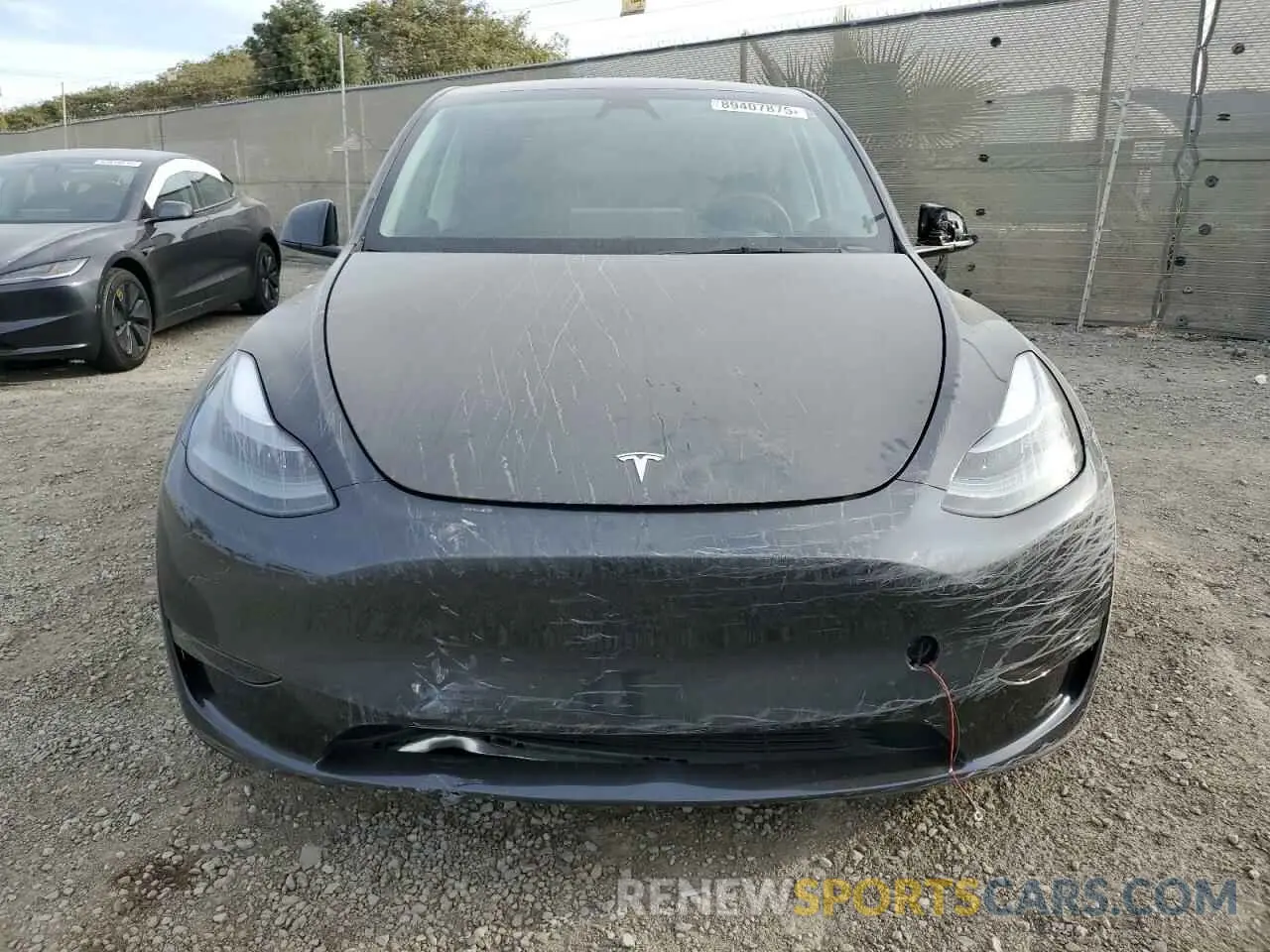 5 fotografías del automóvil dañado 7SAYGDED7RF114483 TESLA MODEL Y 2024
