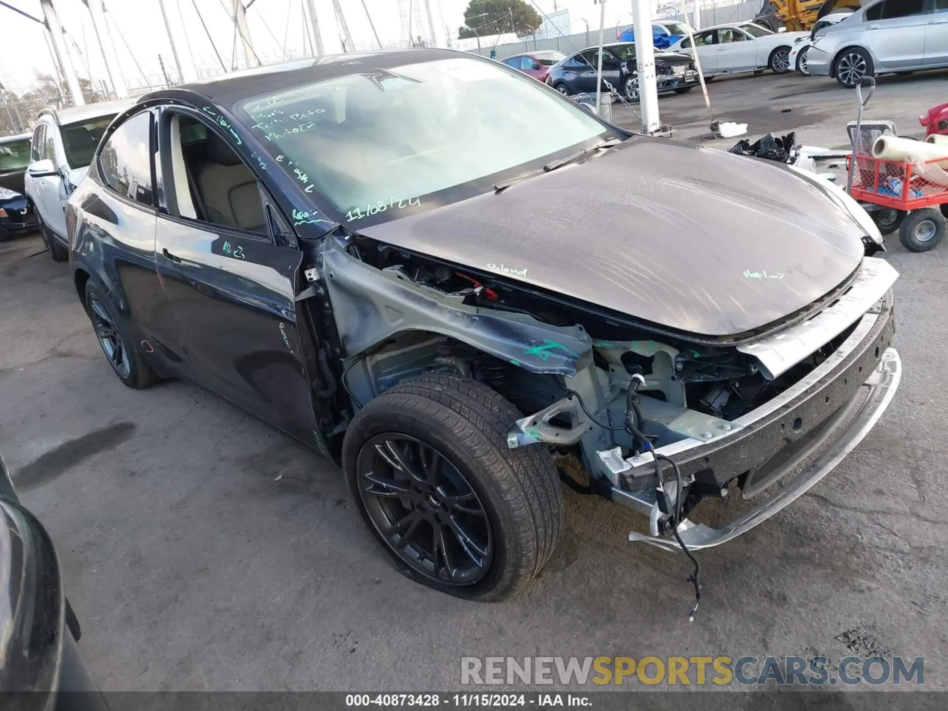 1 fotografías del automóvil dañado 7SAYGDED7RF118548 TESLA MODEL Y 2024