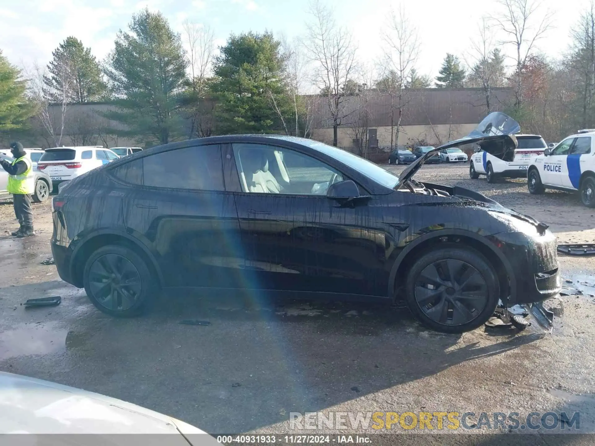 14 fotografías del automóvil dañado 7SAYGDED7RF166566 TESLA MODEL Y 2024