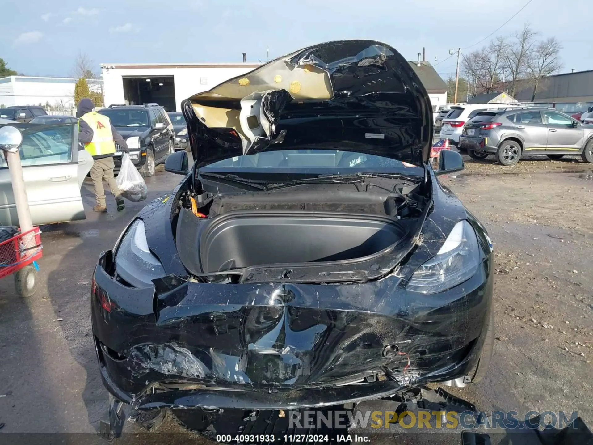 6 fotografías del automóvil dañado 7SAYGDED7RF166566 TESLA MODEL Y 2024