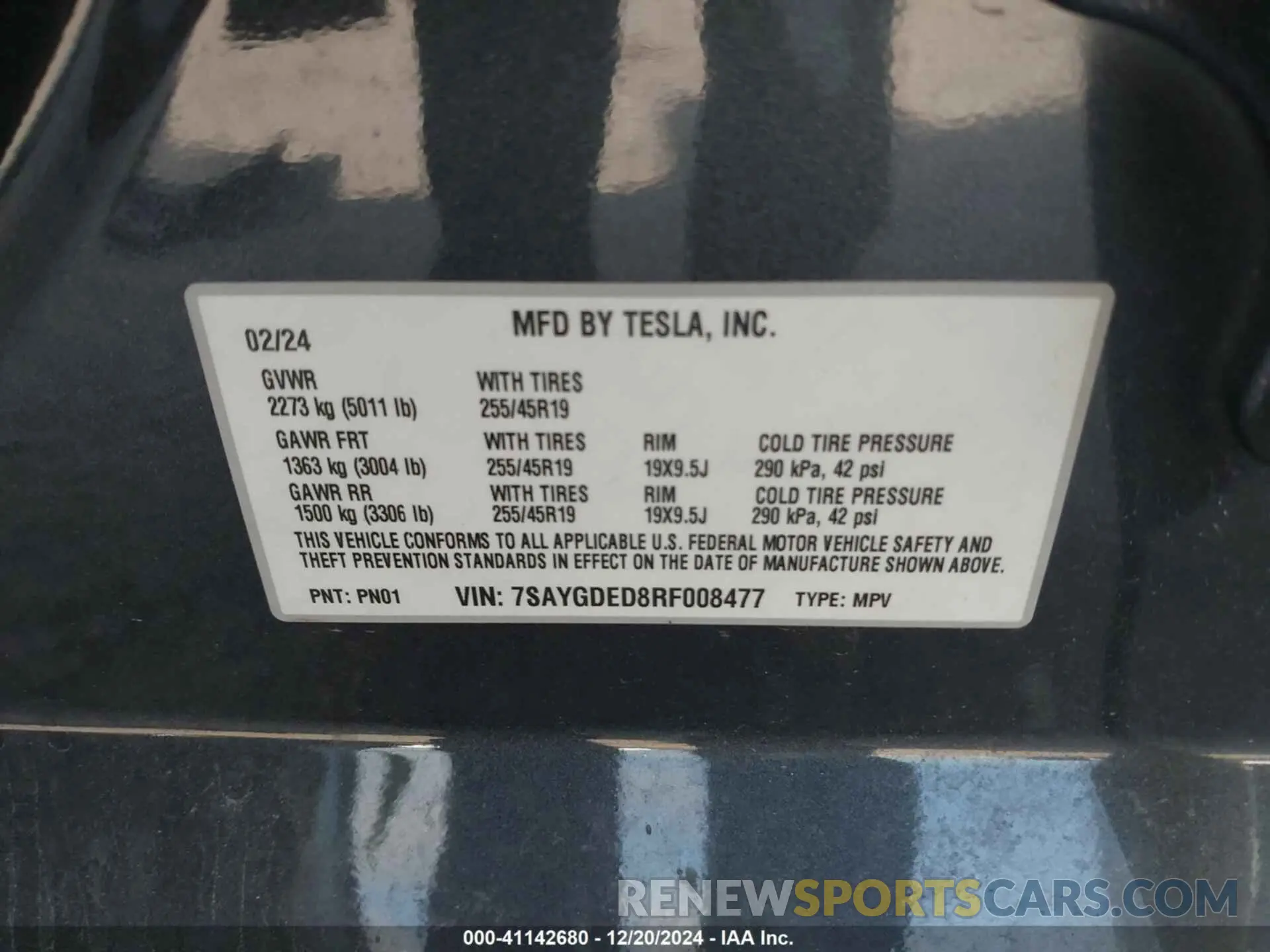 9 fotografías del automóvil dañado 7SAYGDED8RF008477 TESLA MODEL Y 2024